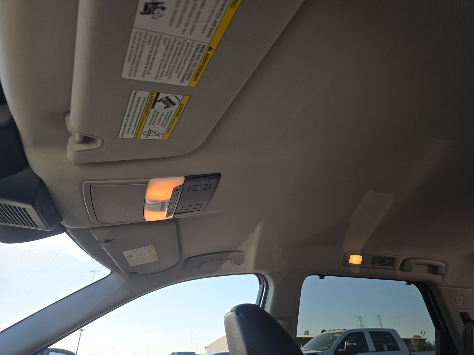 2025 Nissan Pathfinder SL FWD