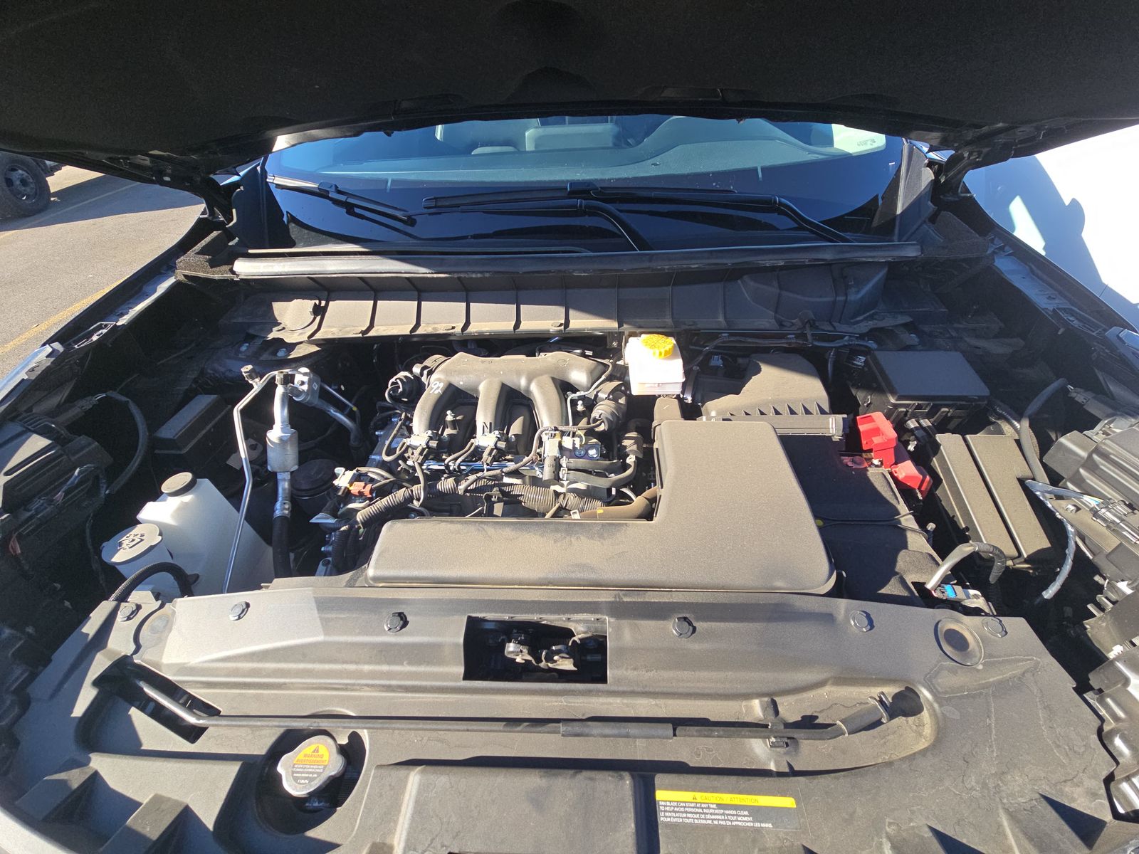 2025 Nissan Pathfinder SL FWD