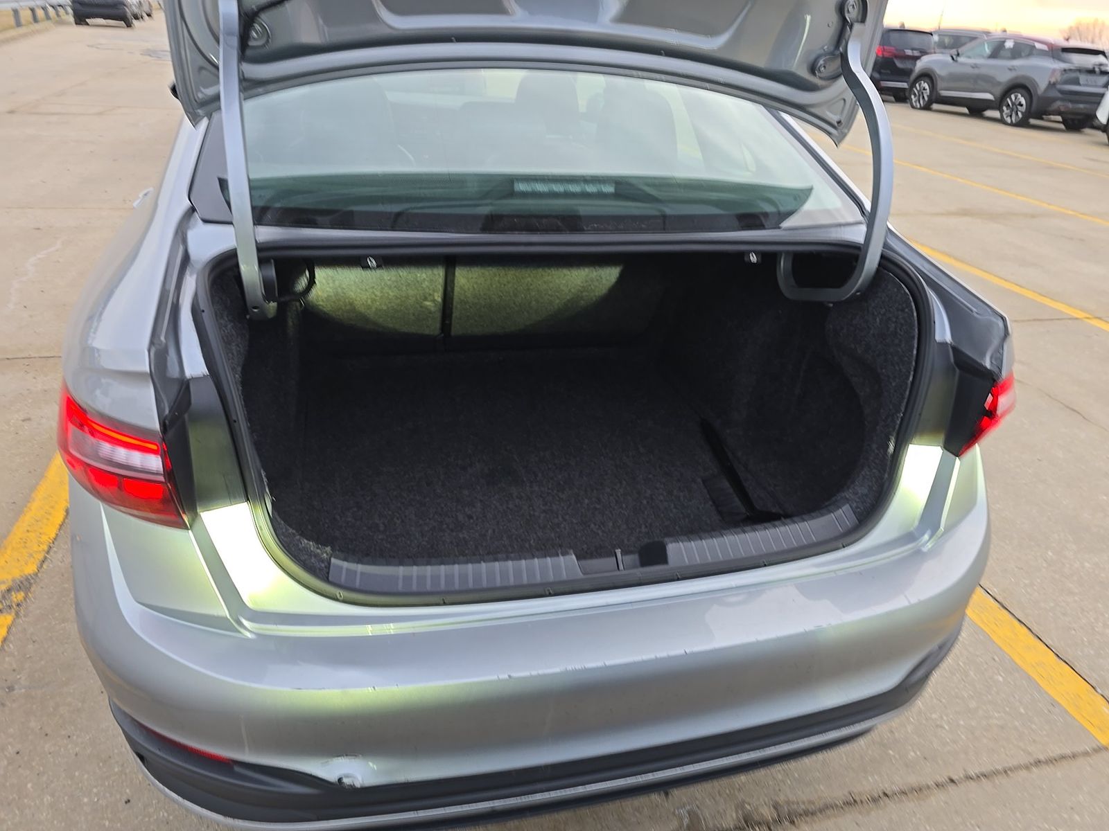 2024 Volkswagen Jetta 1.5T SE FWD