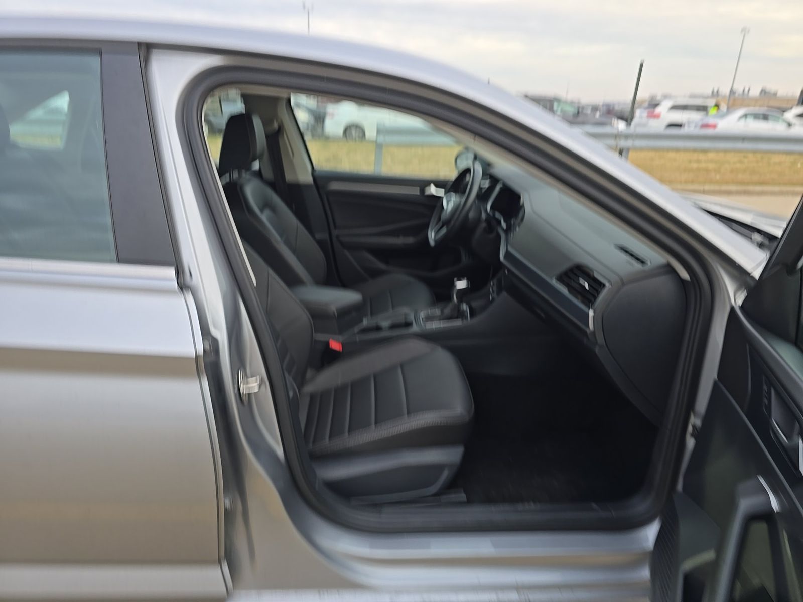 2024 Volkswagen Jetta 1.5T SE FWD