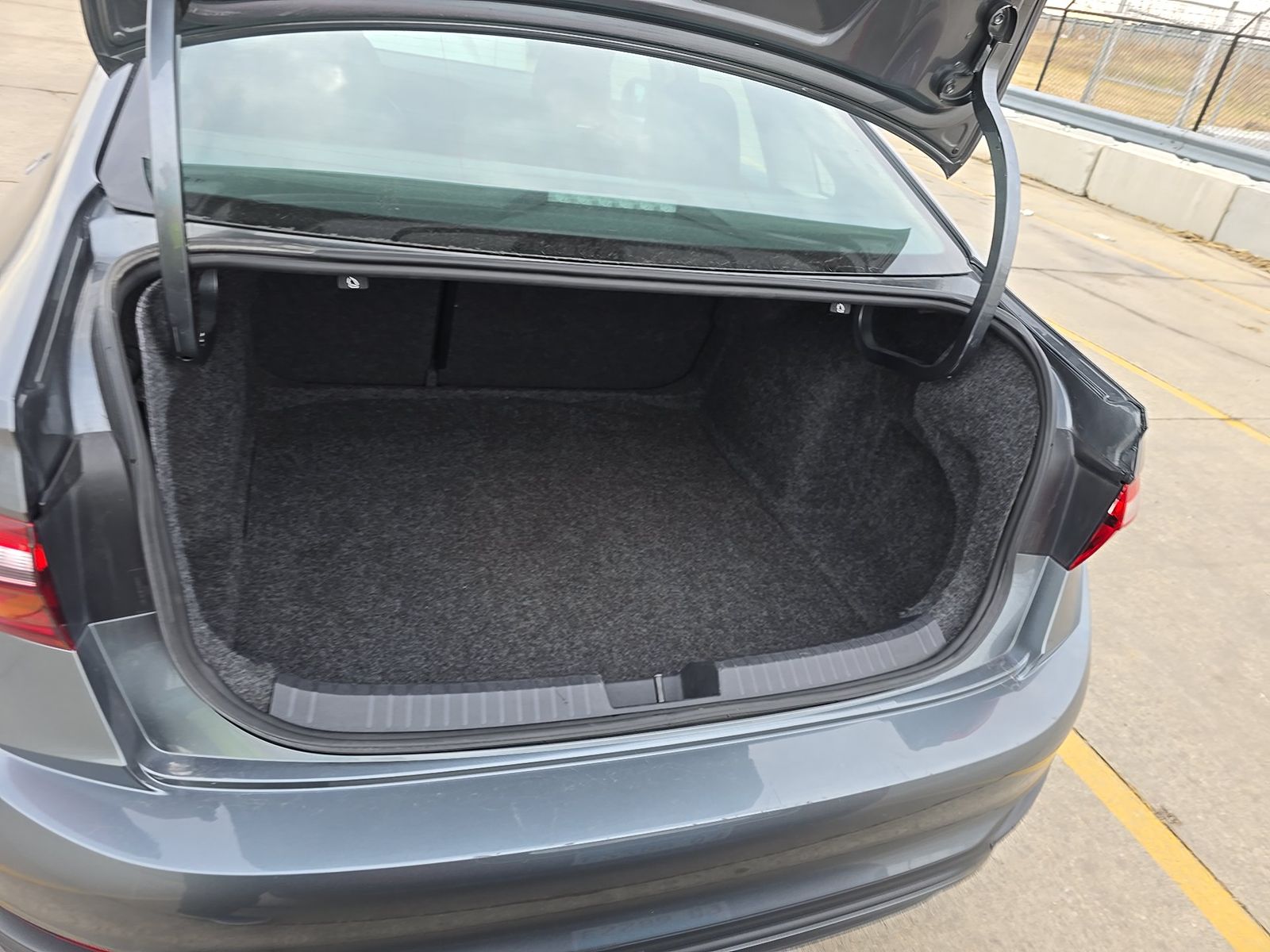 2024 Volkswagen Jetta 1.5T SE FWD