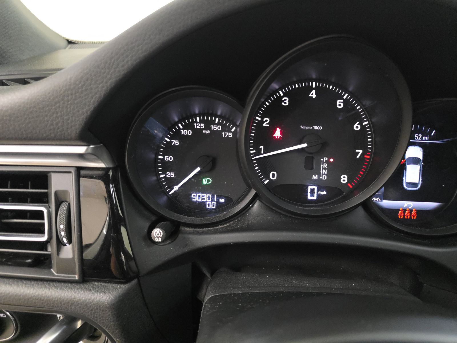 2022 Porsche Macan Base AWD