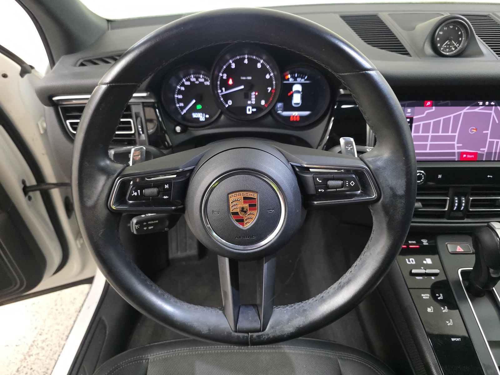 2022 Porsche Macan Base AWD