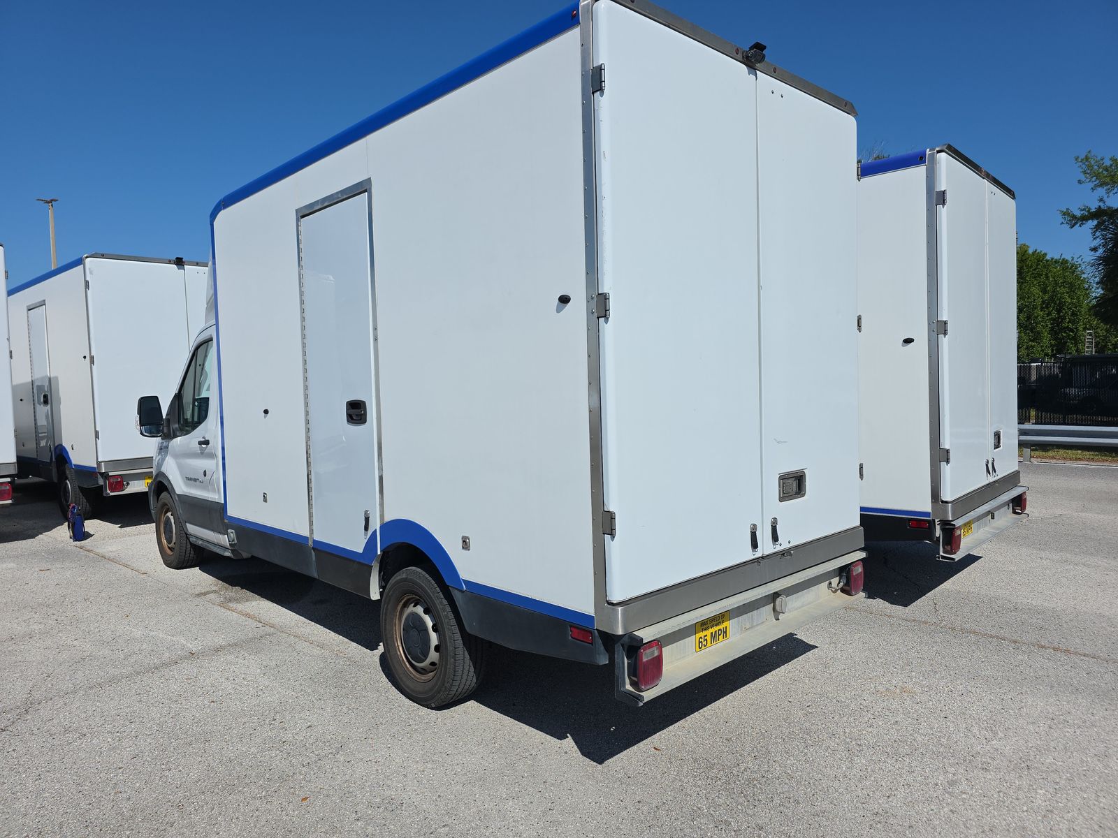 FORD TRANSIT 350 - 7