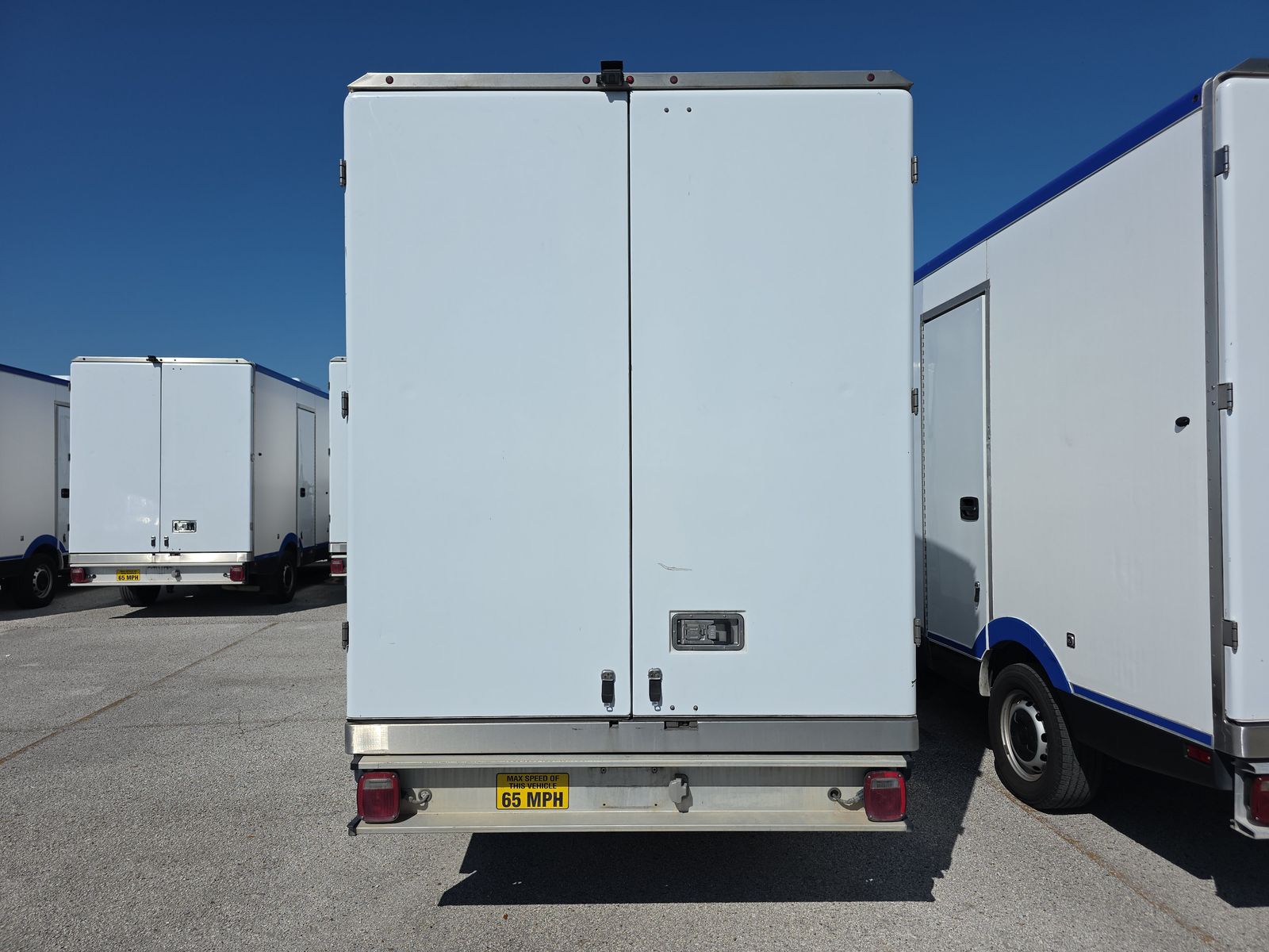 FORD TRANSIT 350 - 6