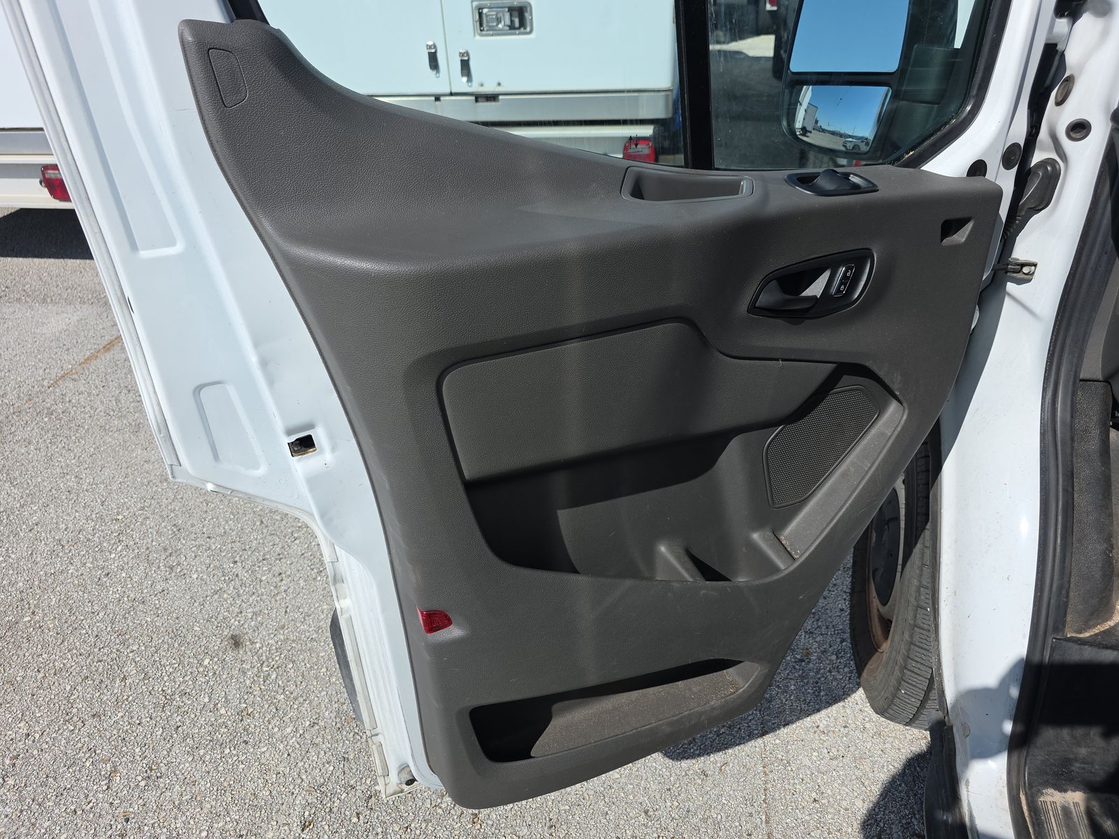 FORD TRANSIT 350 - 10