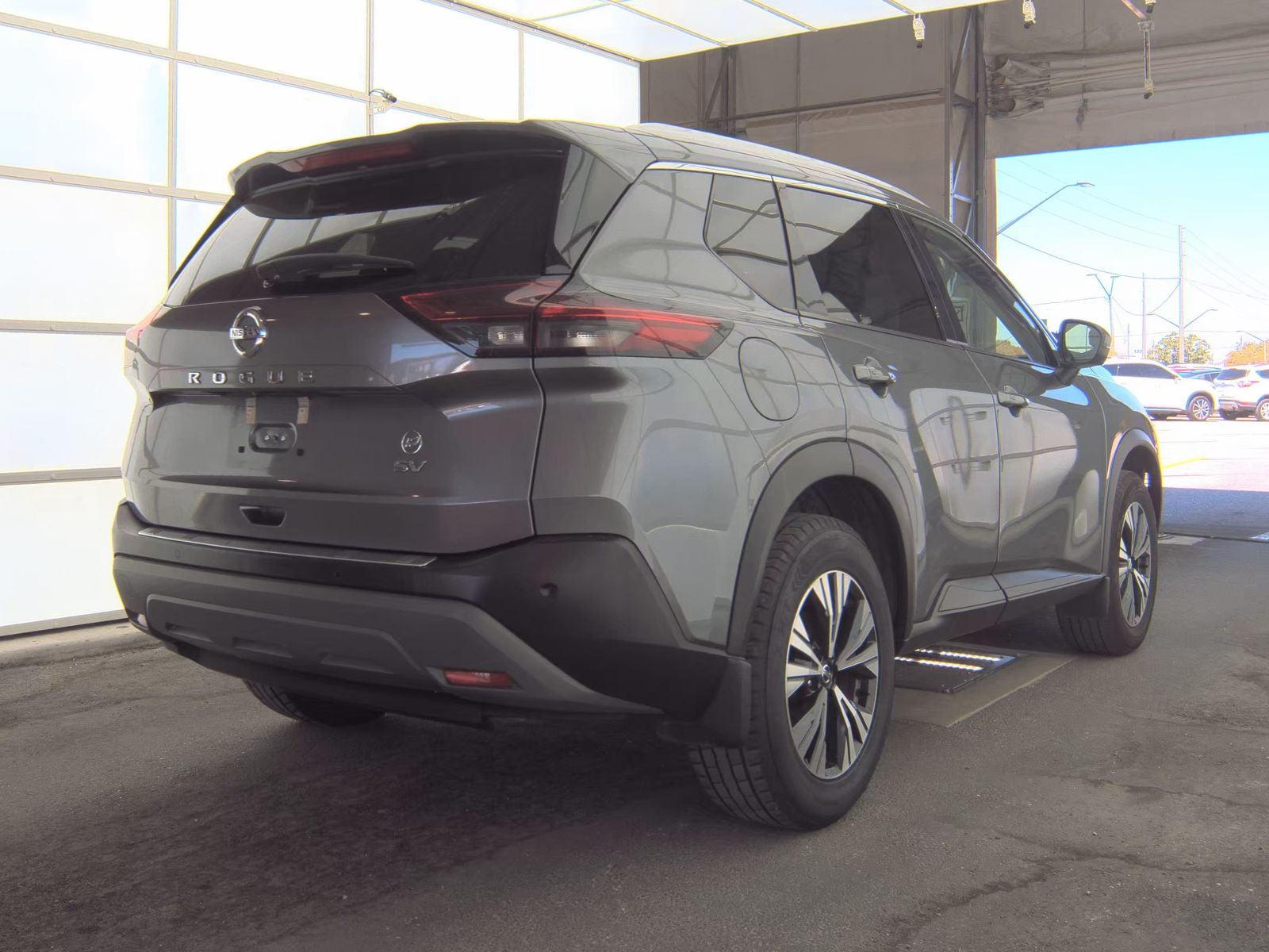 2021 Nissan Rogue SV FWD