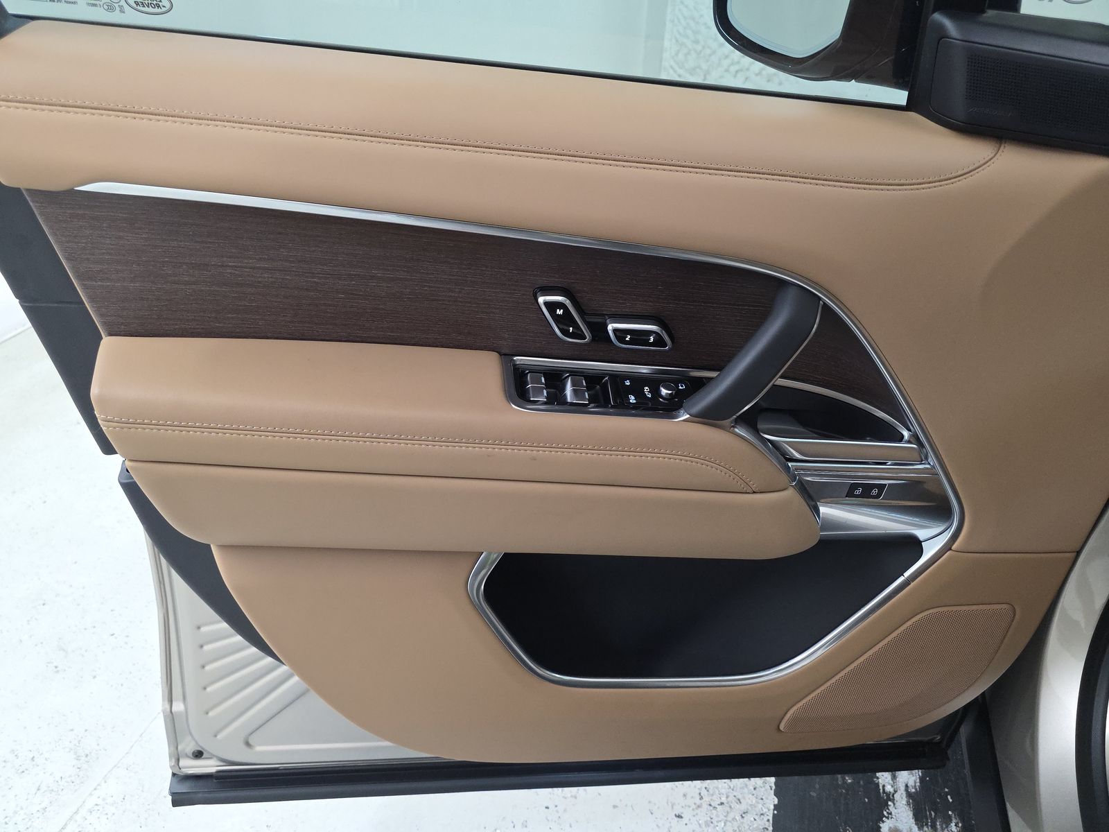 LAND ROVER RANGE ROVER - 10