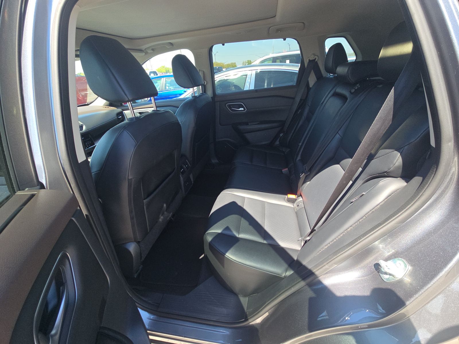 2021 Nissan Rogue SV FWD