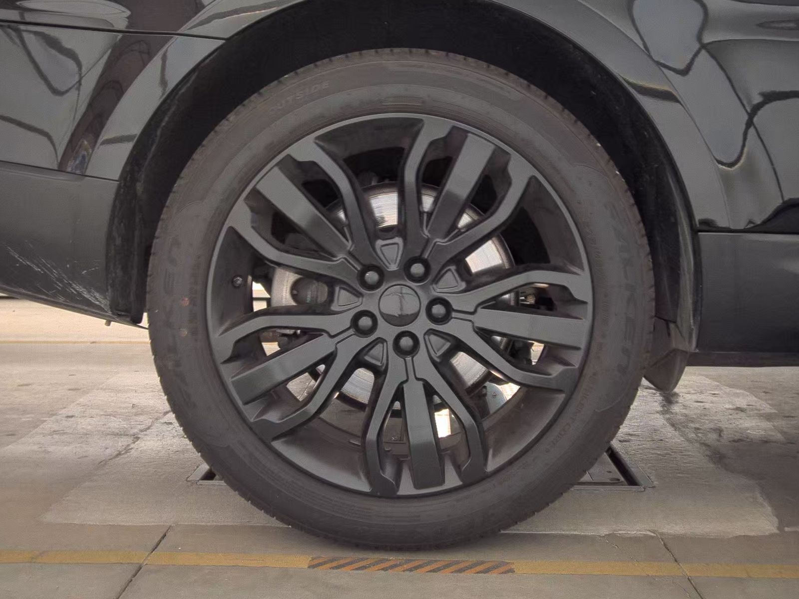 2017 Land Rover Range Rover Sport SE AWD