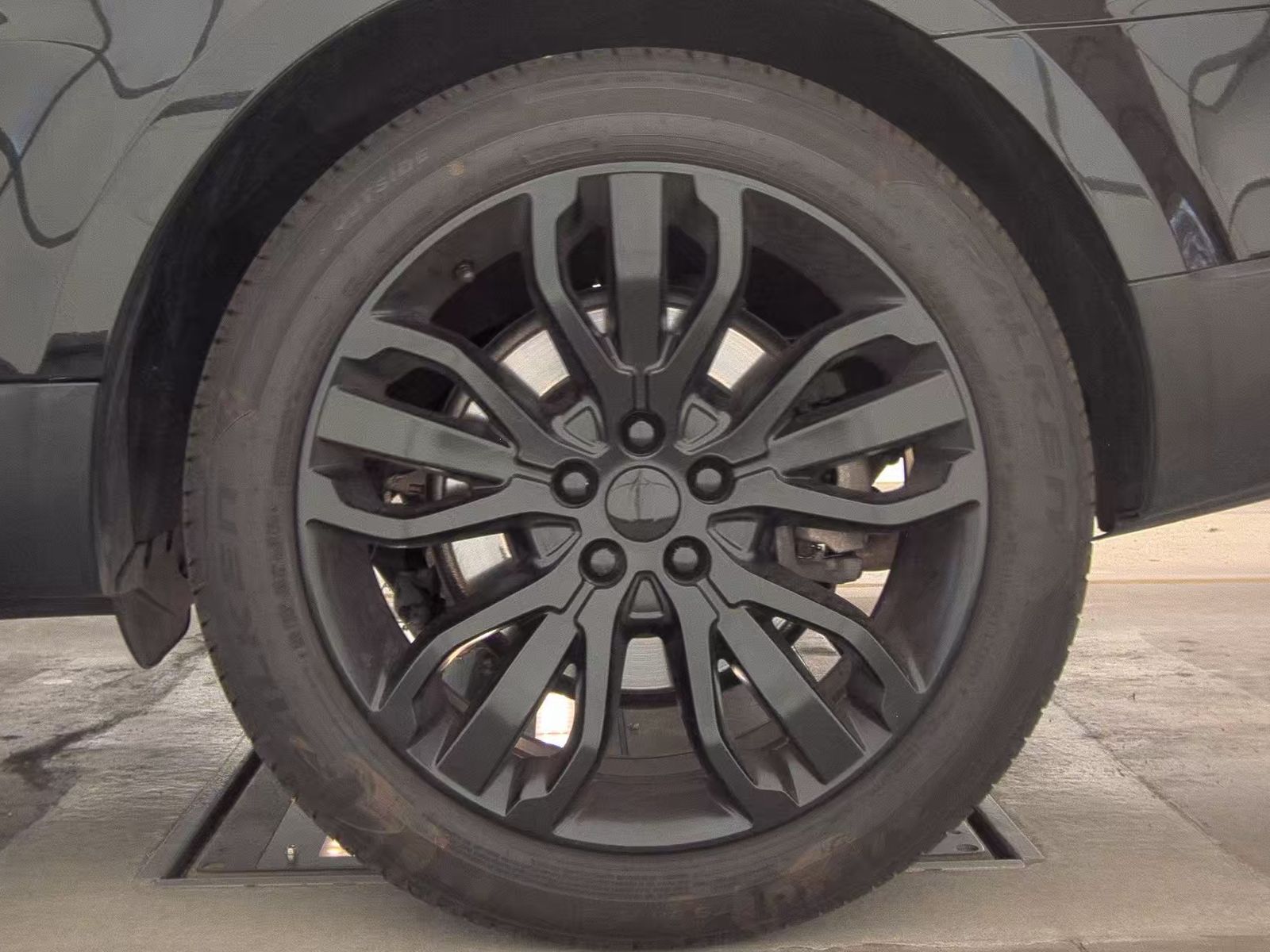 2017 Land Rover Range Rover Sport SE AWD