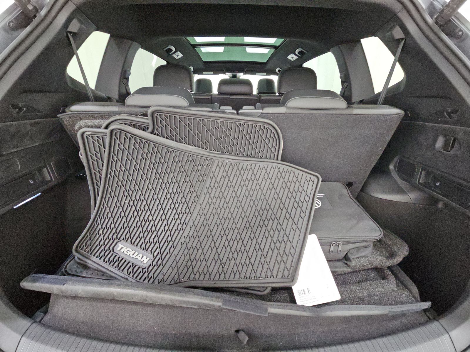 2024 Volkswagen Tiguan 2.0T SE R-Line Black FWD