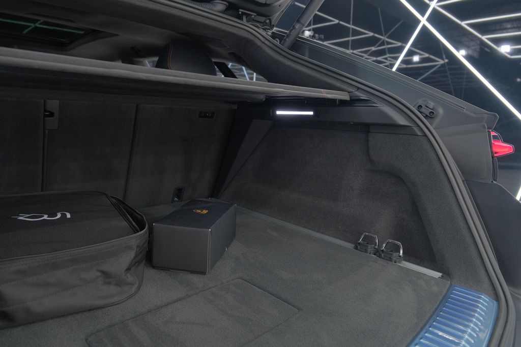 2025 Lamborghini Urus Plug-In Hybrid SE AWD