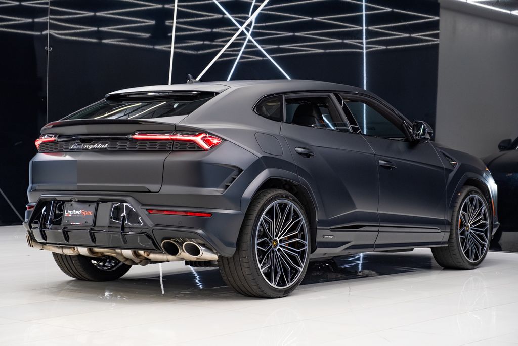 2025 Lamborghini Urus Plug-In Hybrid SE AWD