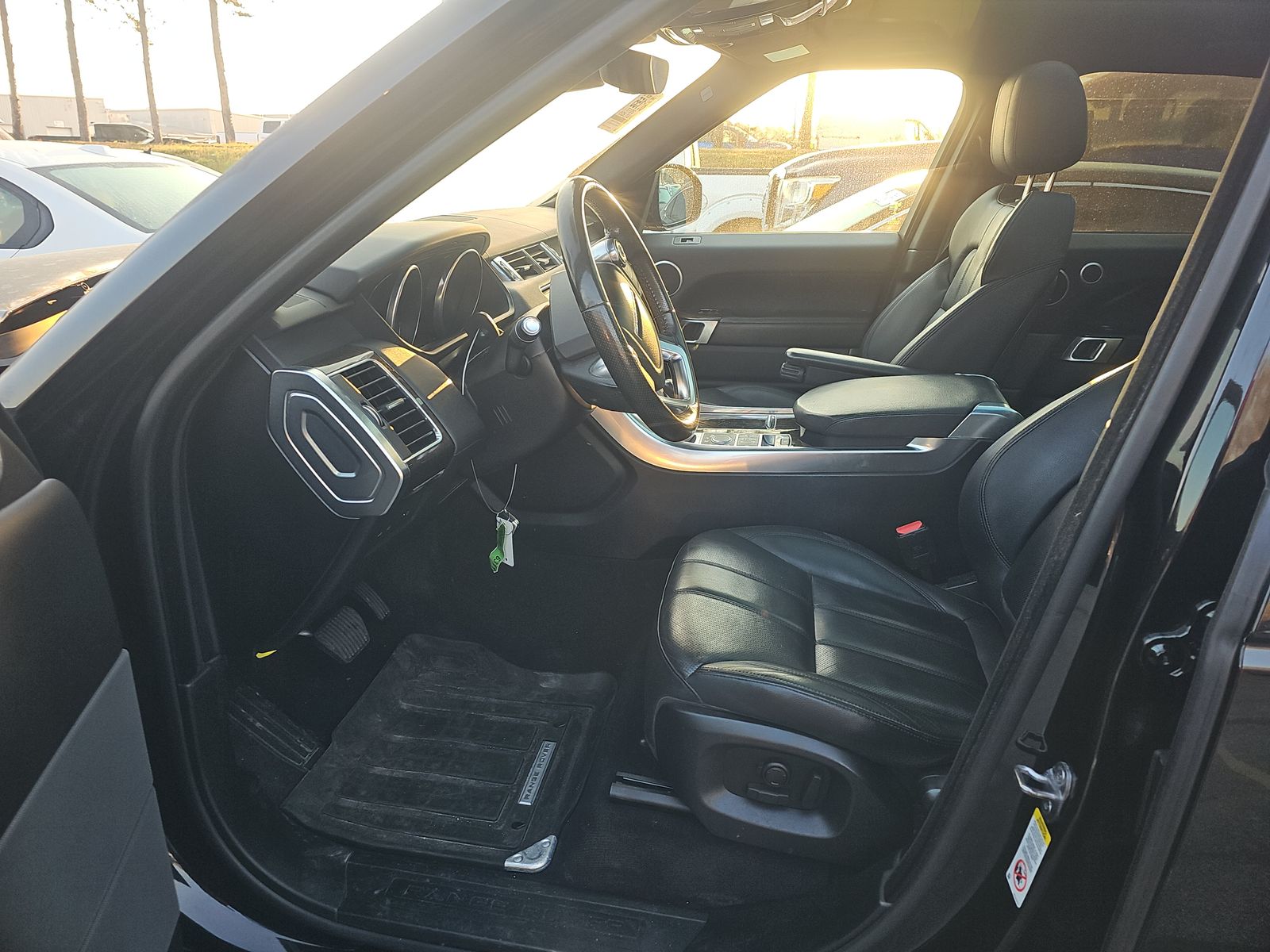 2017 Land Rover Range Rover Sport SE AWD