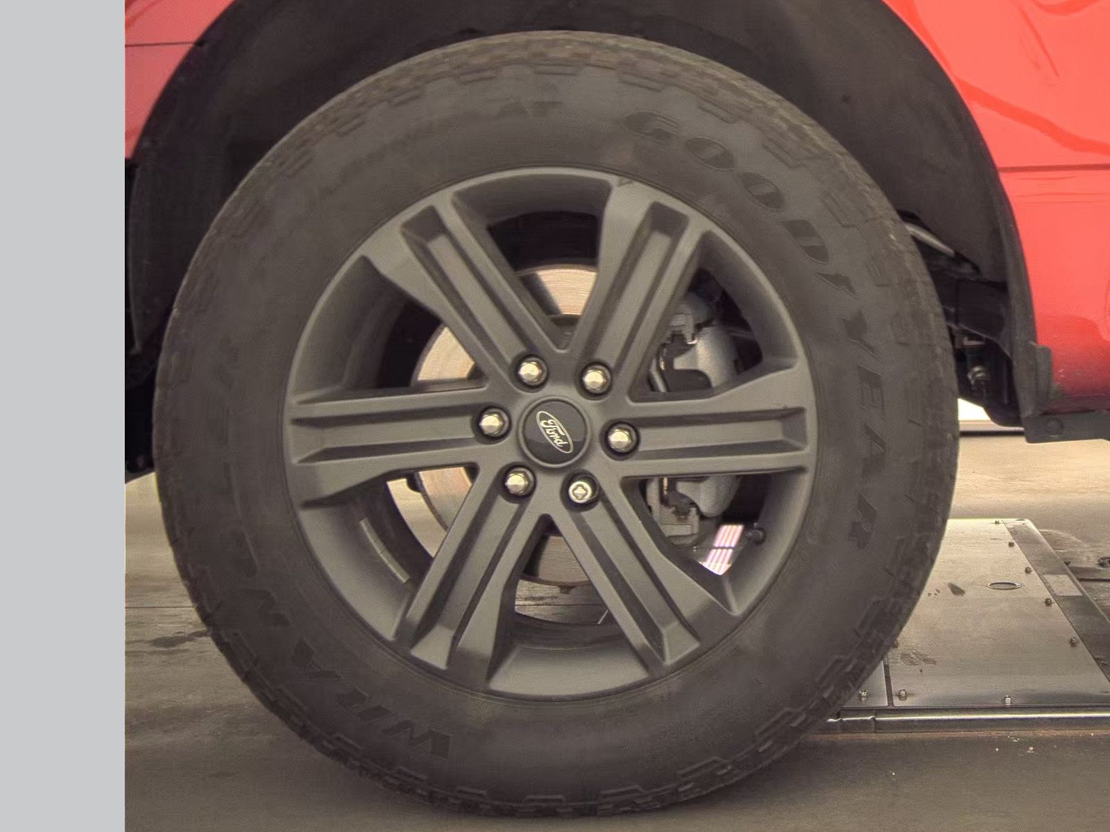 2023 Ford F-150 Hybrid Lariat AWD