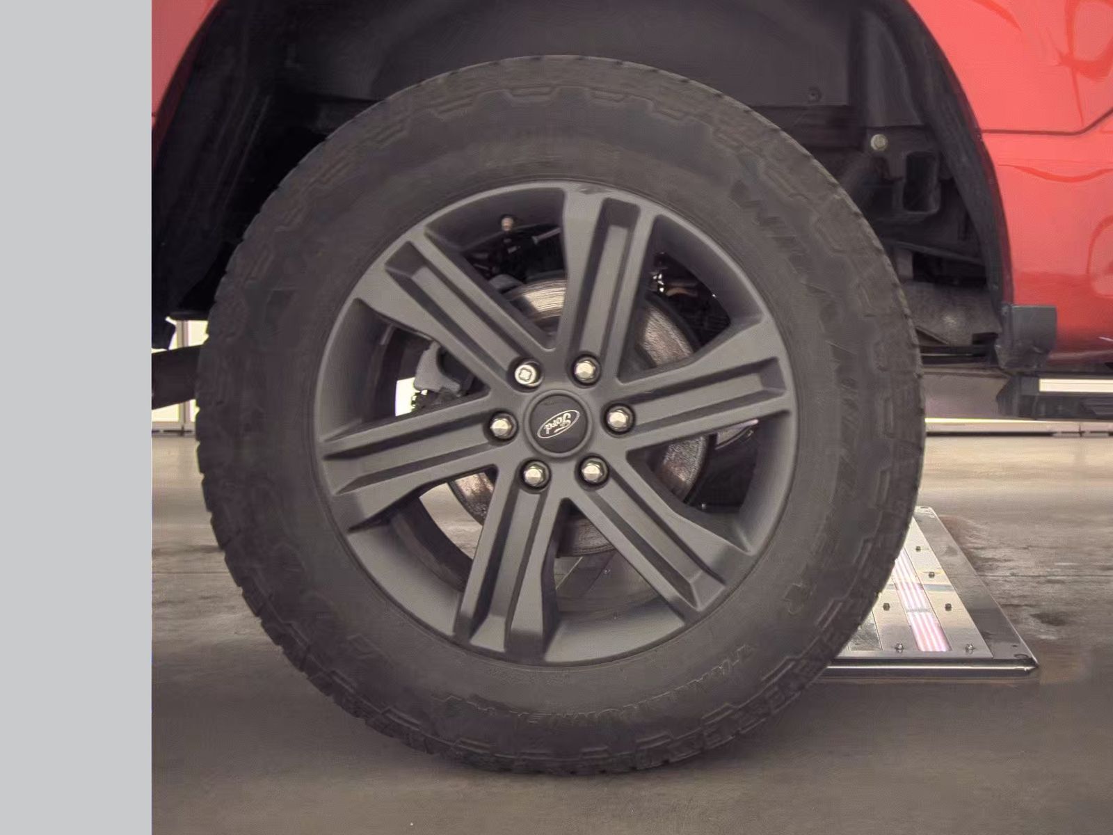 2023 Ford F-150 Hybrid Lariat AWD