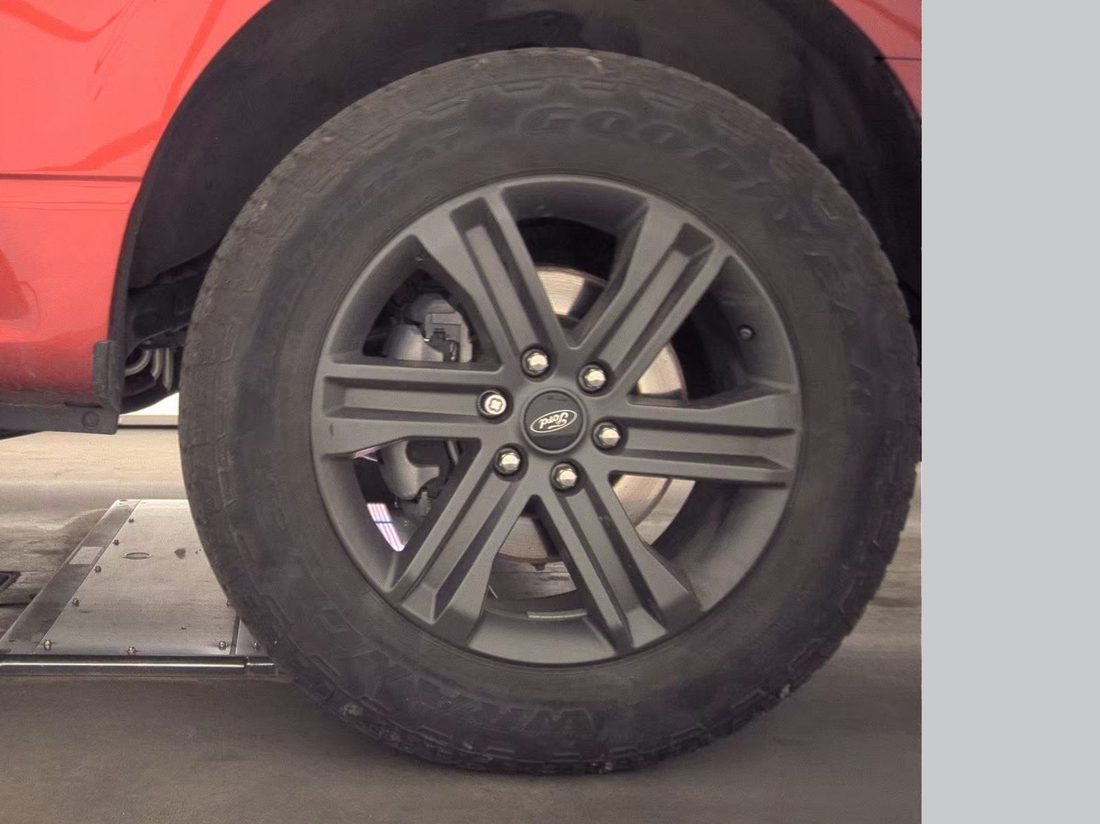 2023 Ford F-150 Hybrid Lariat AWD