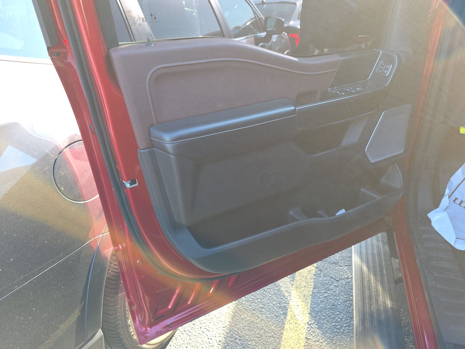 2023 Ford F-150 Hybrid Lariat AWD