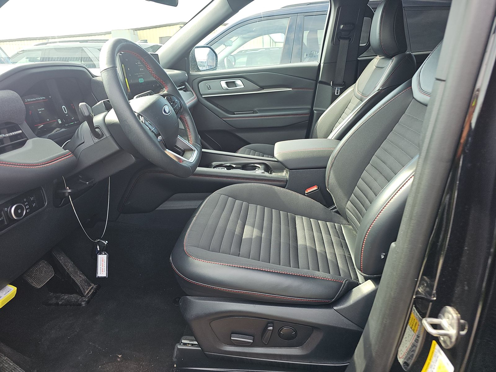 2025 Ford Explorer ST-Line AWD