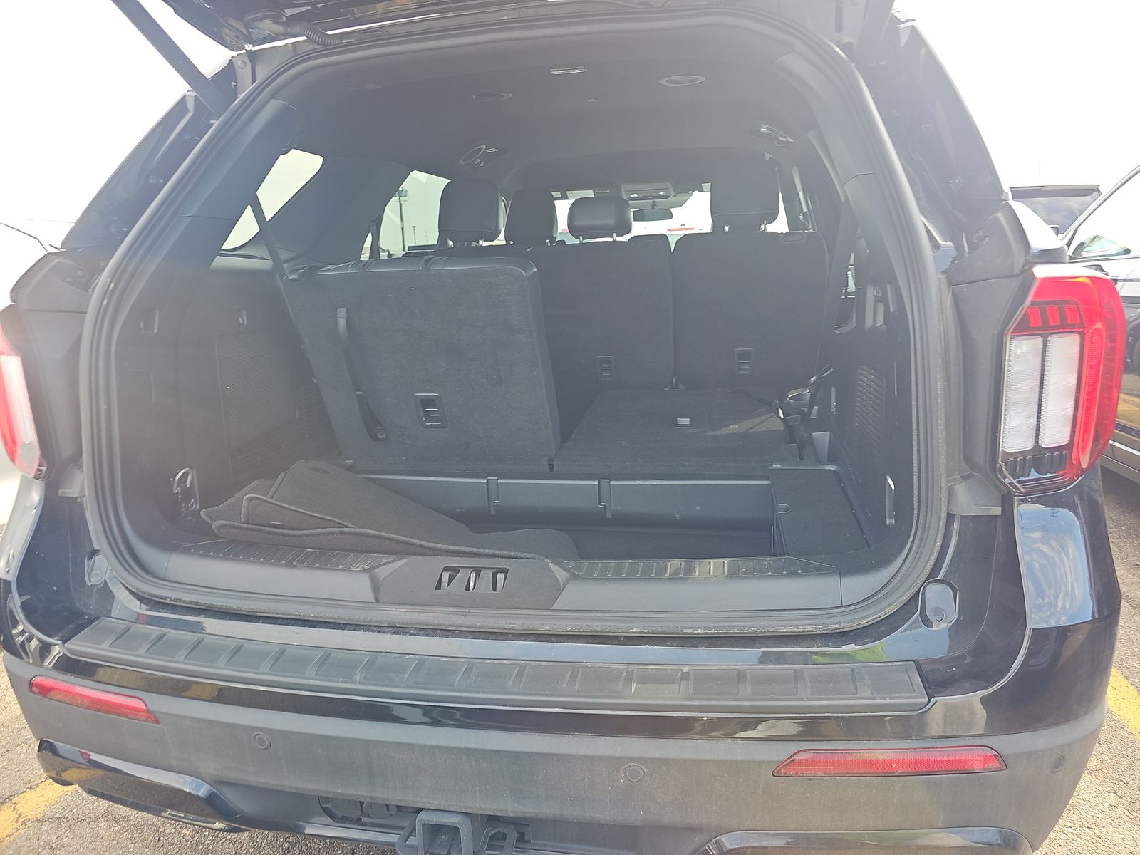 2025 Ford Explorer ST-Line AWD