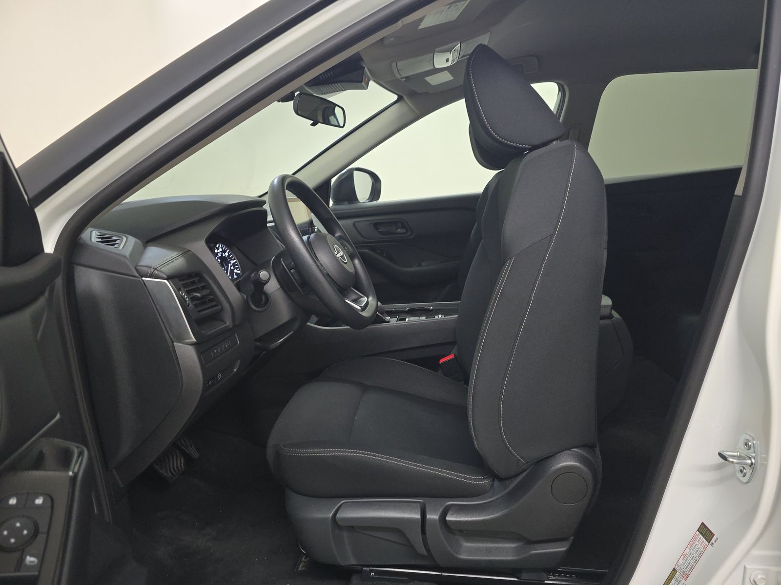 2024 Nissan Rogue S FWD