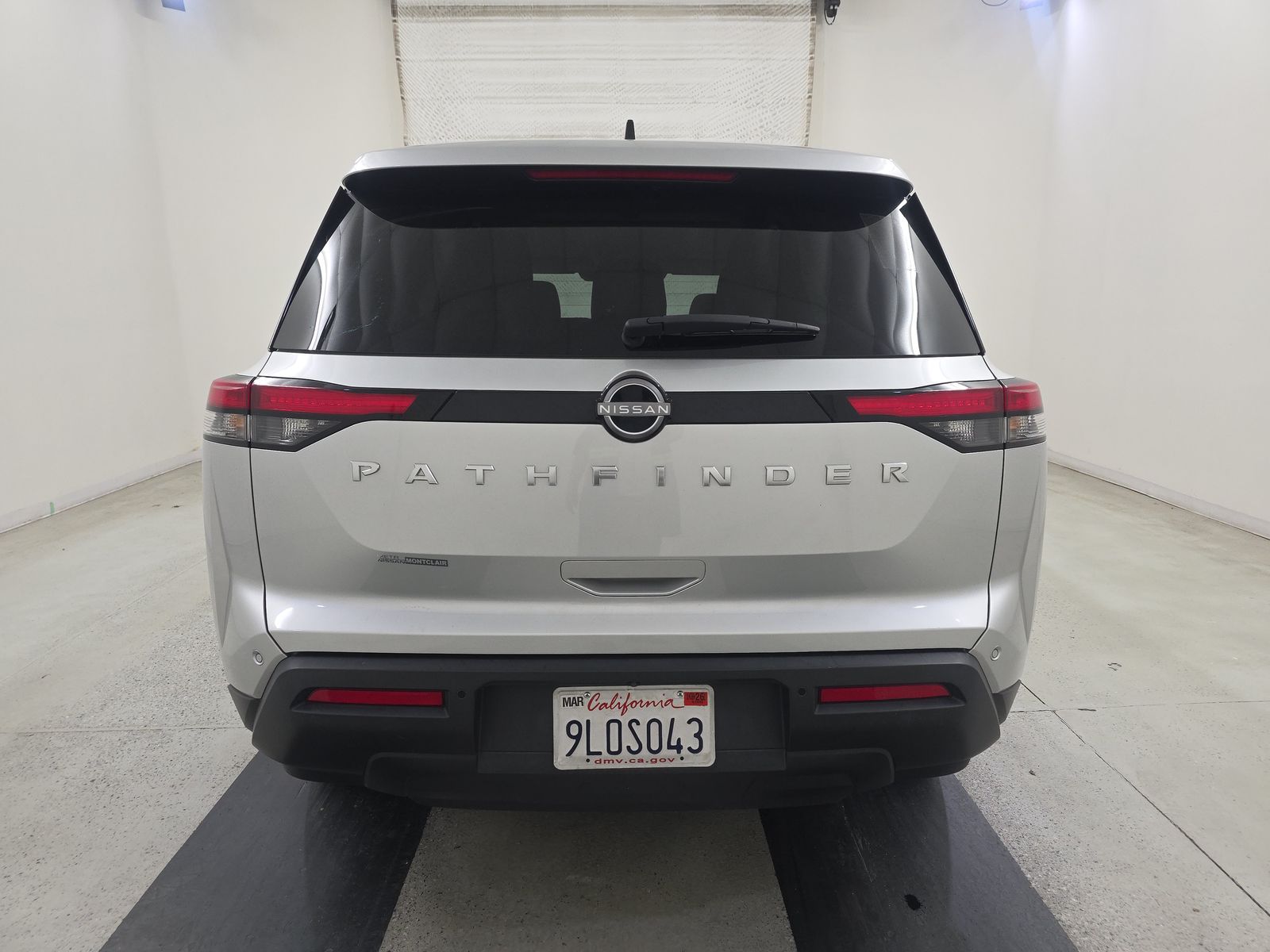 2024 Nissan Pathfinder S FWD