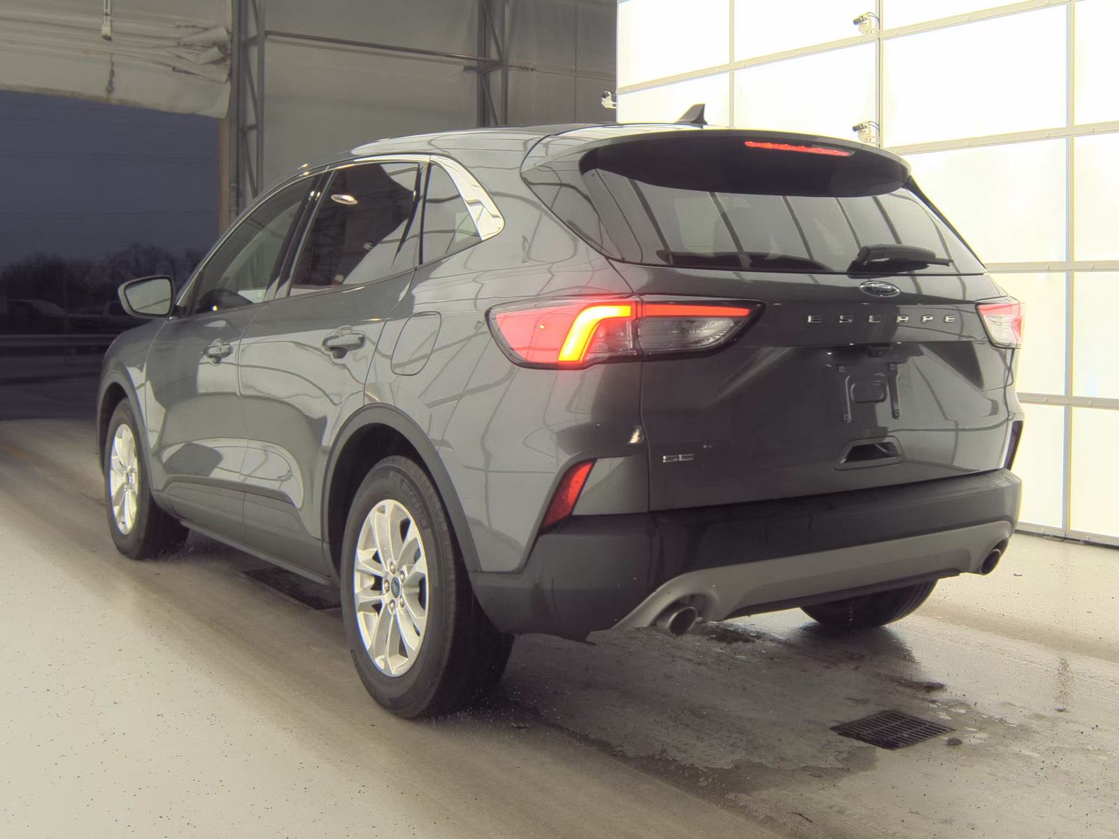 2022 Ford Escape SE FWD