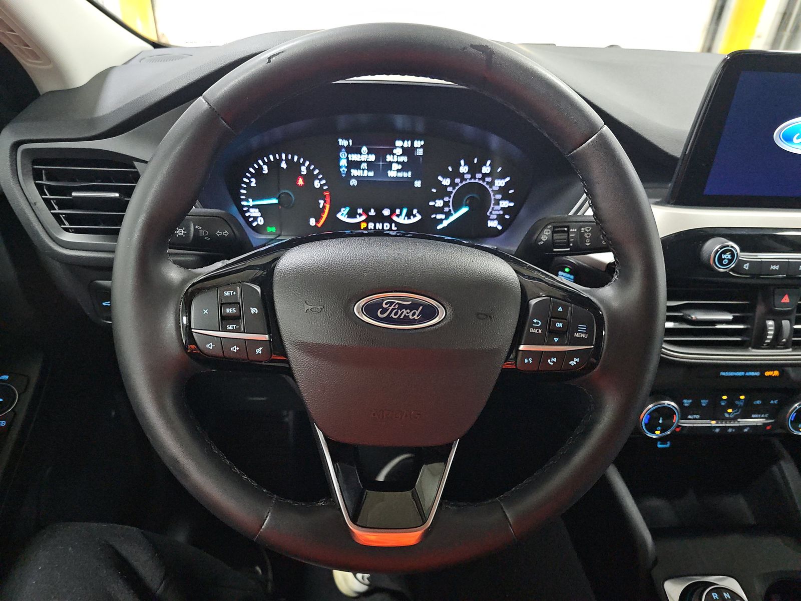 2022 Ford Escape SE FWD