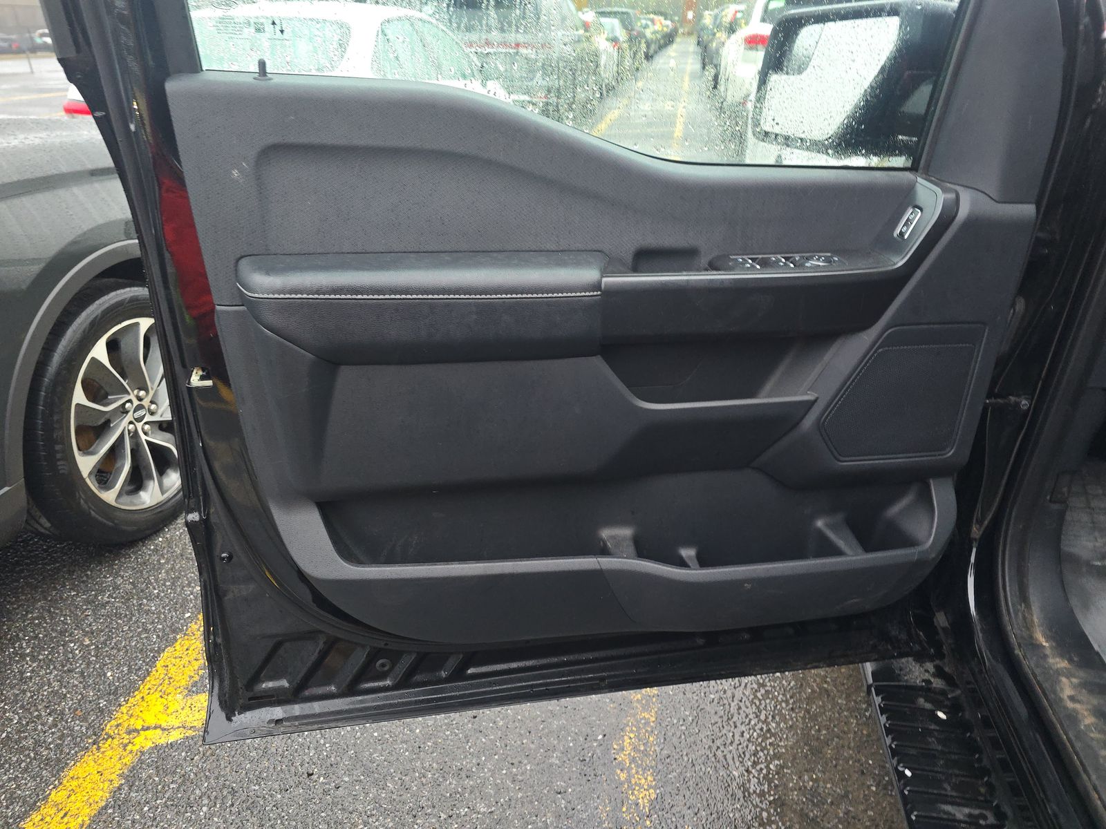 2023 Ford F-150 XL AWD