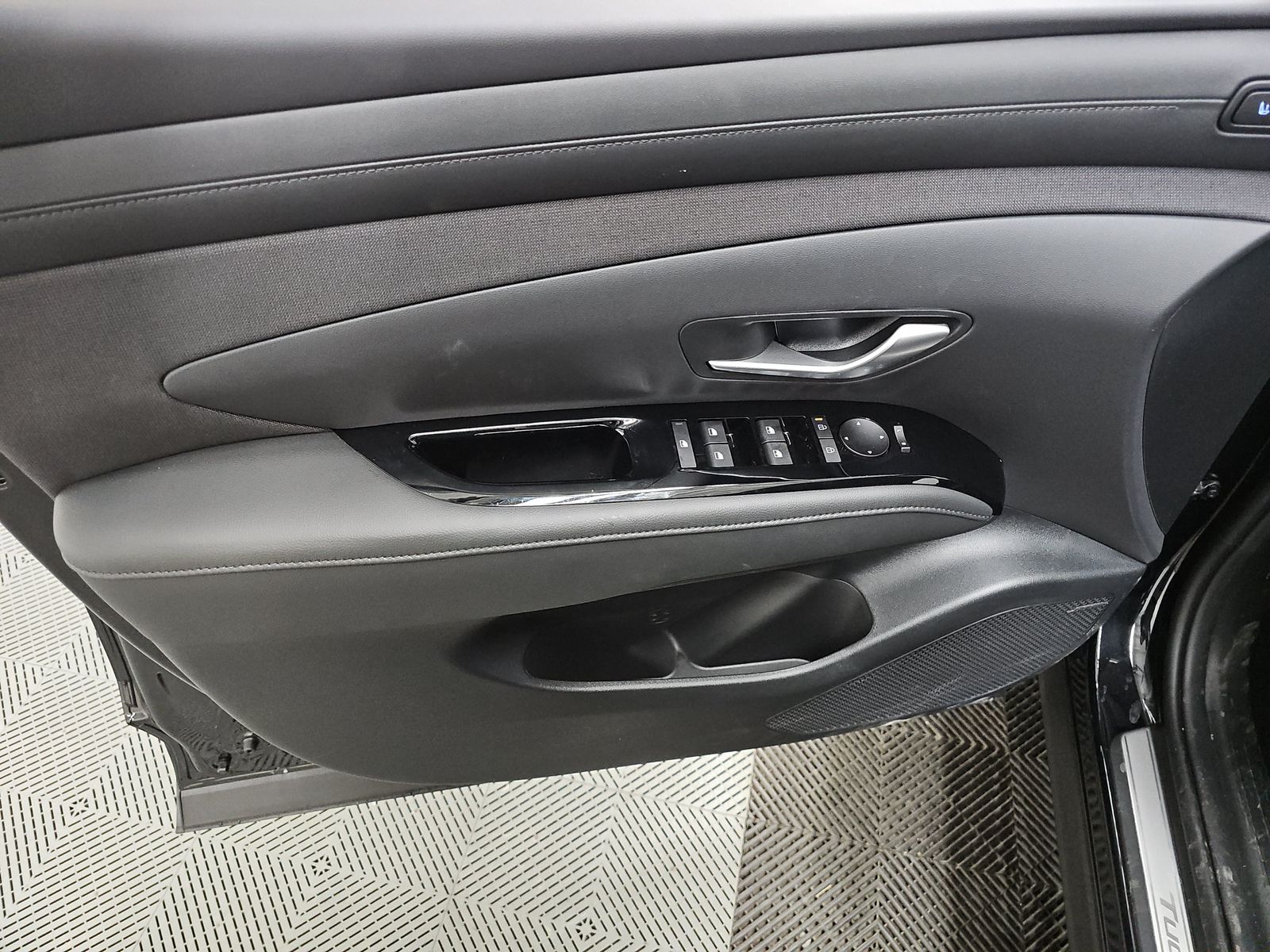 HYUNDAI UNKNOWN - 10