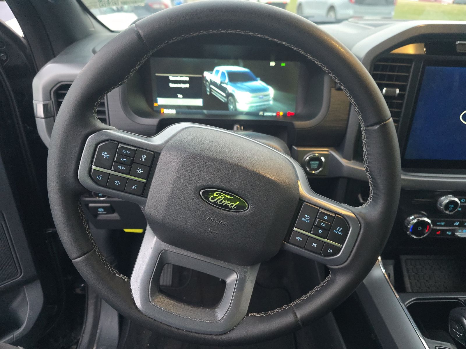 2025 Ford F-150 XLT AWD