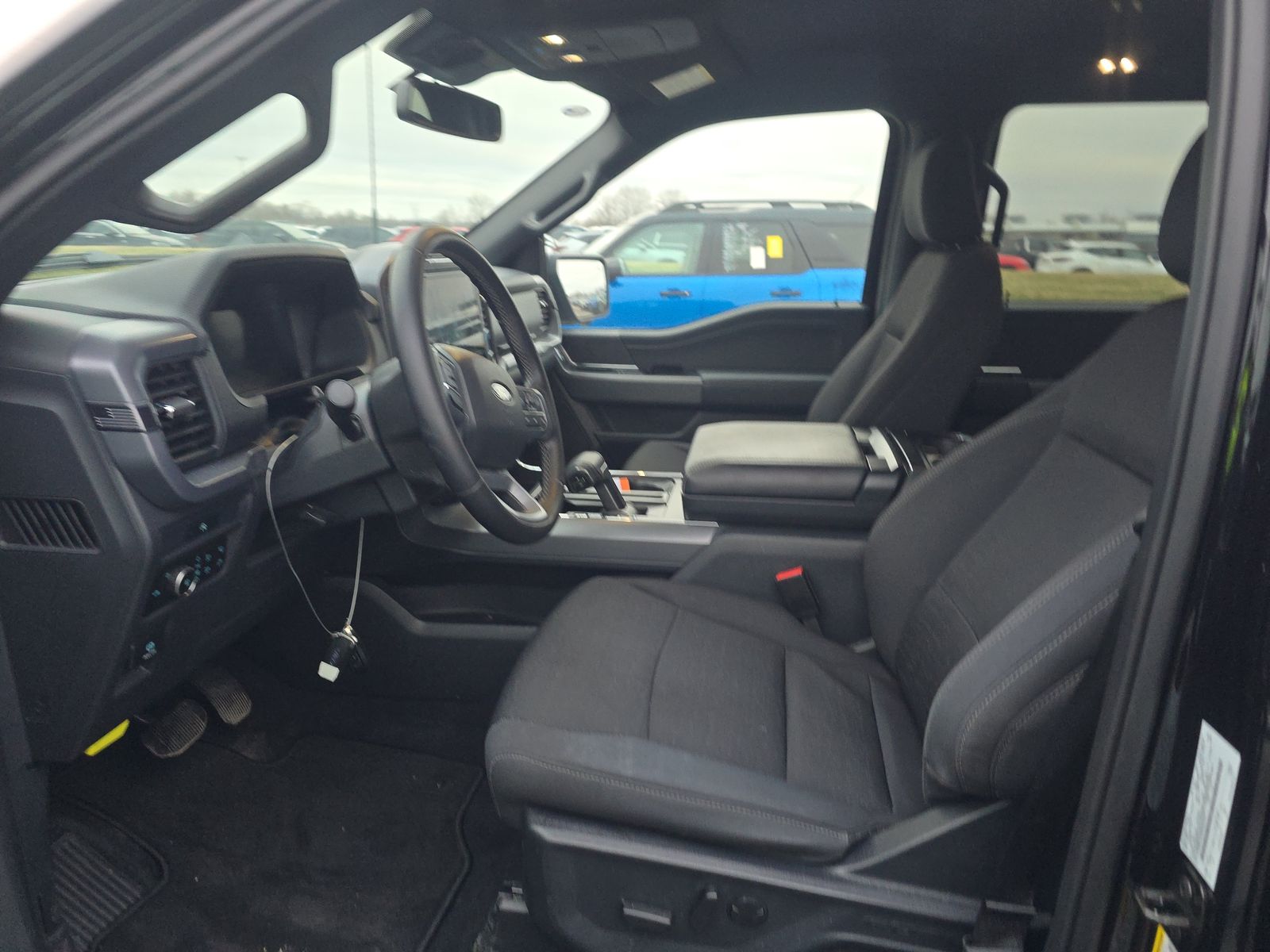 2025 Ford F-150 XLT AWD