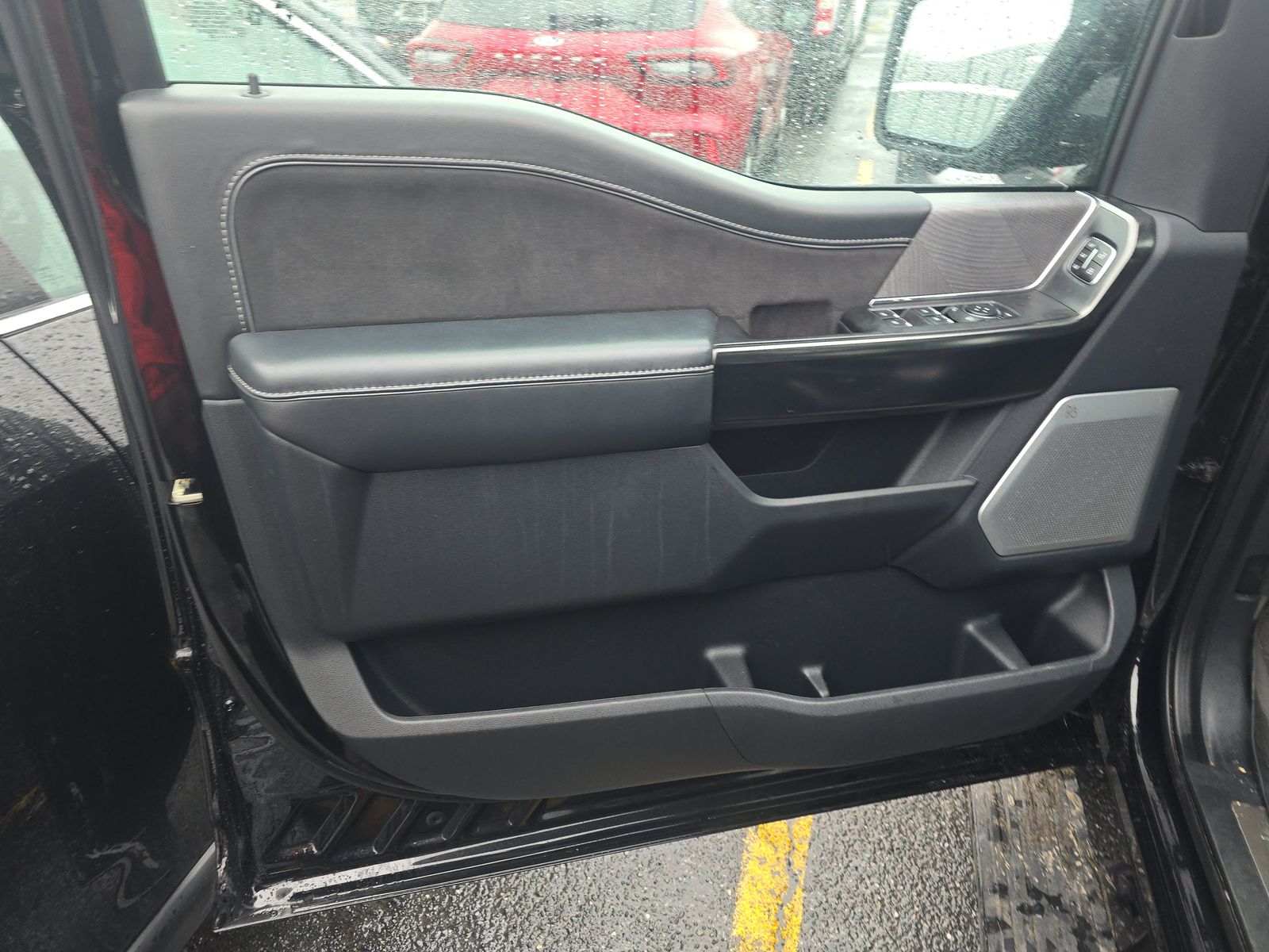 2023 Ford F-150 Platinum AWD