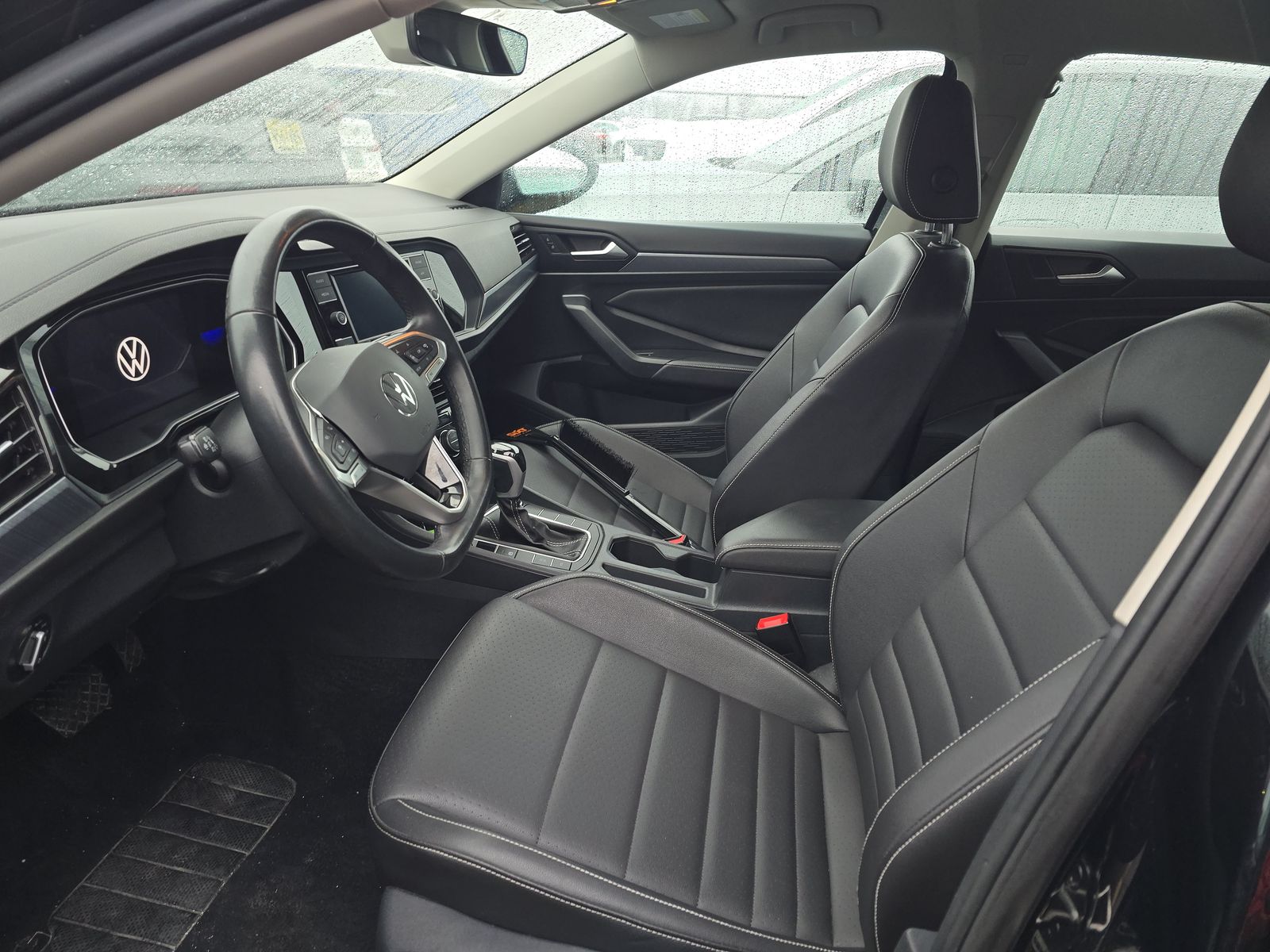 2024 Volkswagen Jetta 1.5T SE FWD