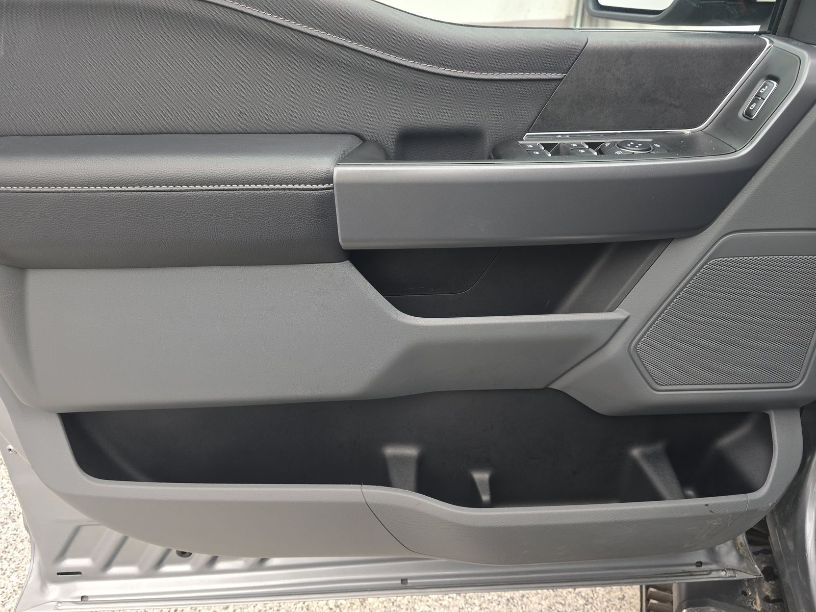 2025 Ford F-150 XLT AWD