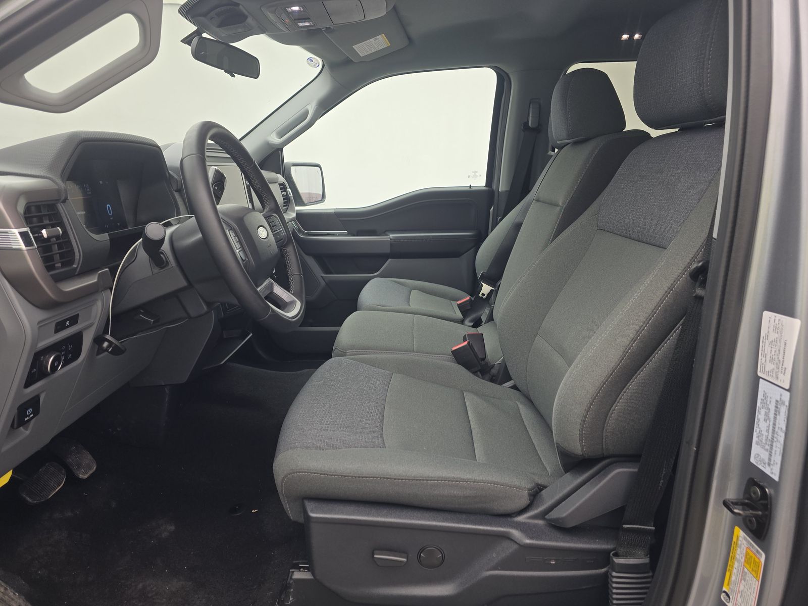 2025 Ford F-150 XLT AWD