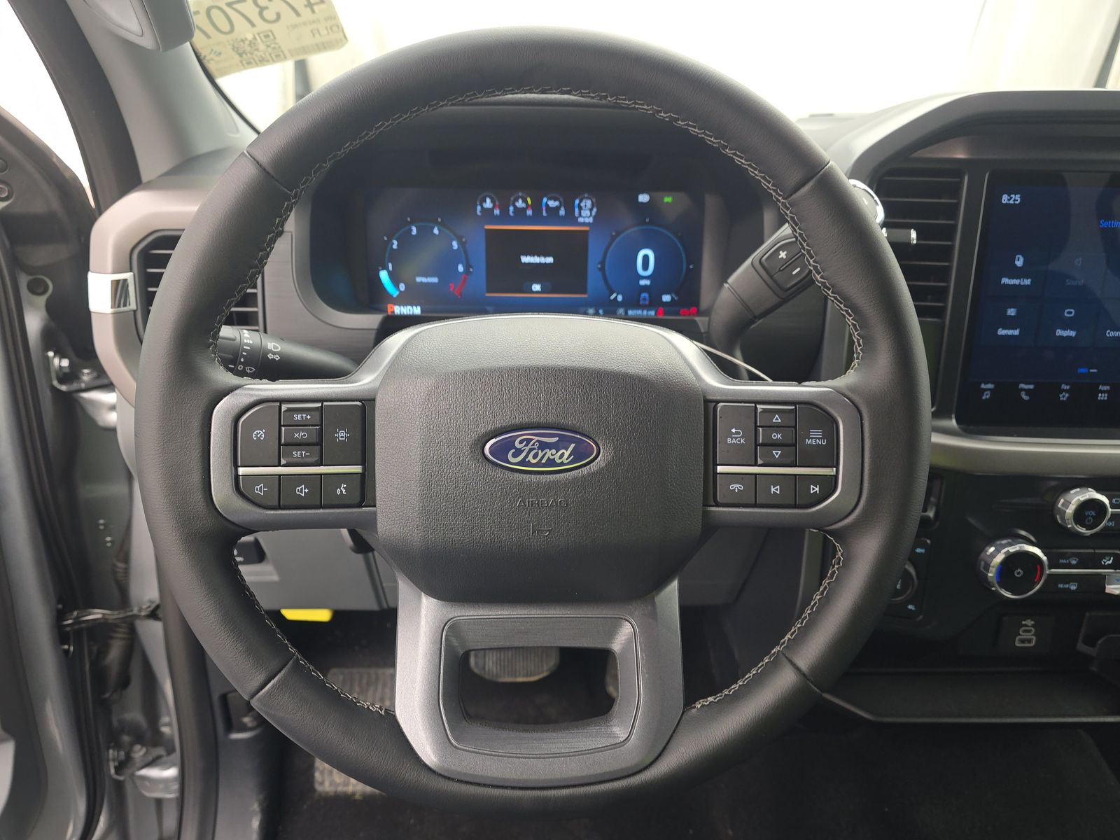 2025 Ford F-150 XLT AWD