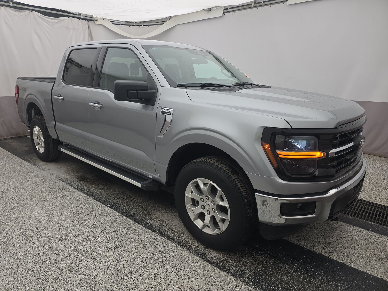 2025 Ford F-150 XLT AWD