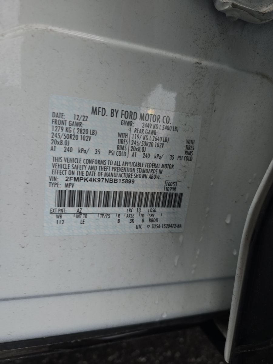 2022 Ford Edge Titanium AWD