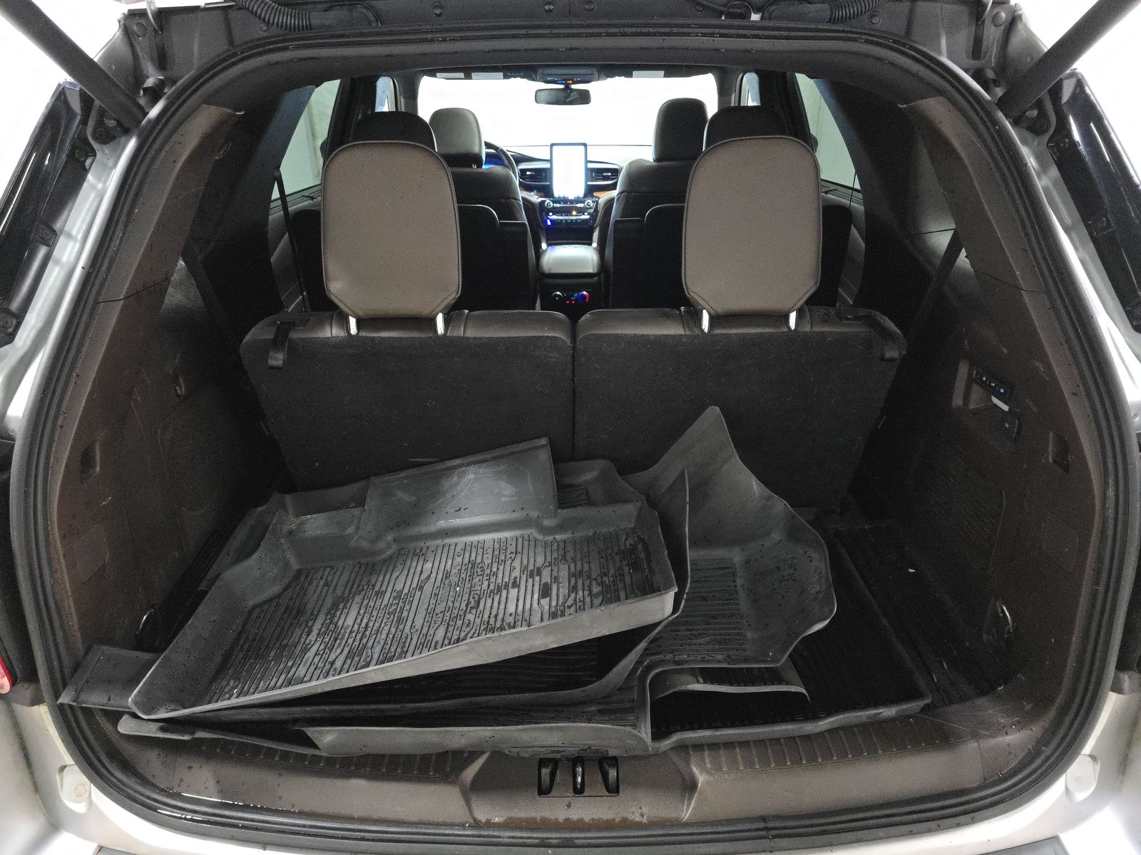 2021 Ford Explorer King Ranch RWD