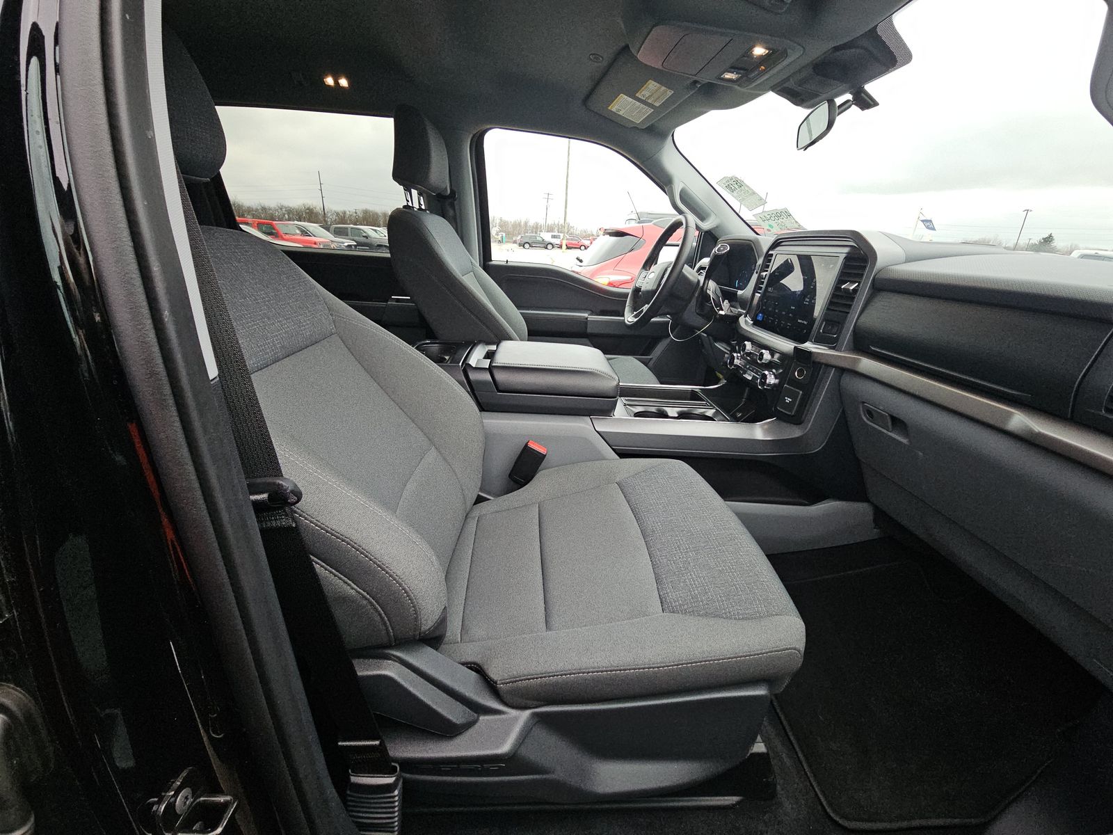 2025 Ford F-150 Hybrid XLT AWD