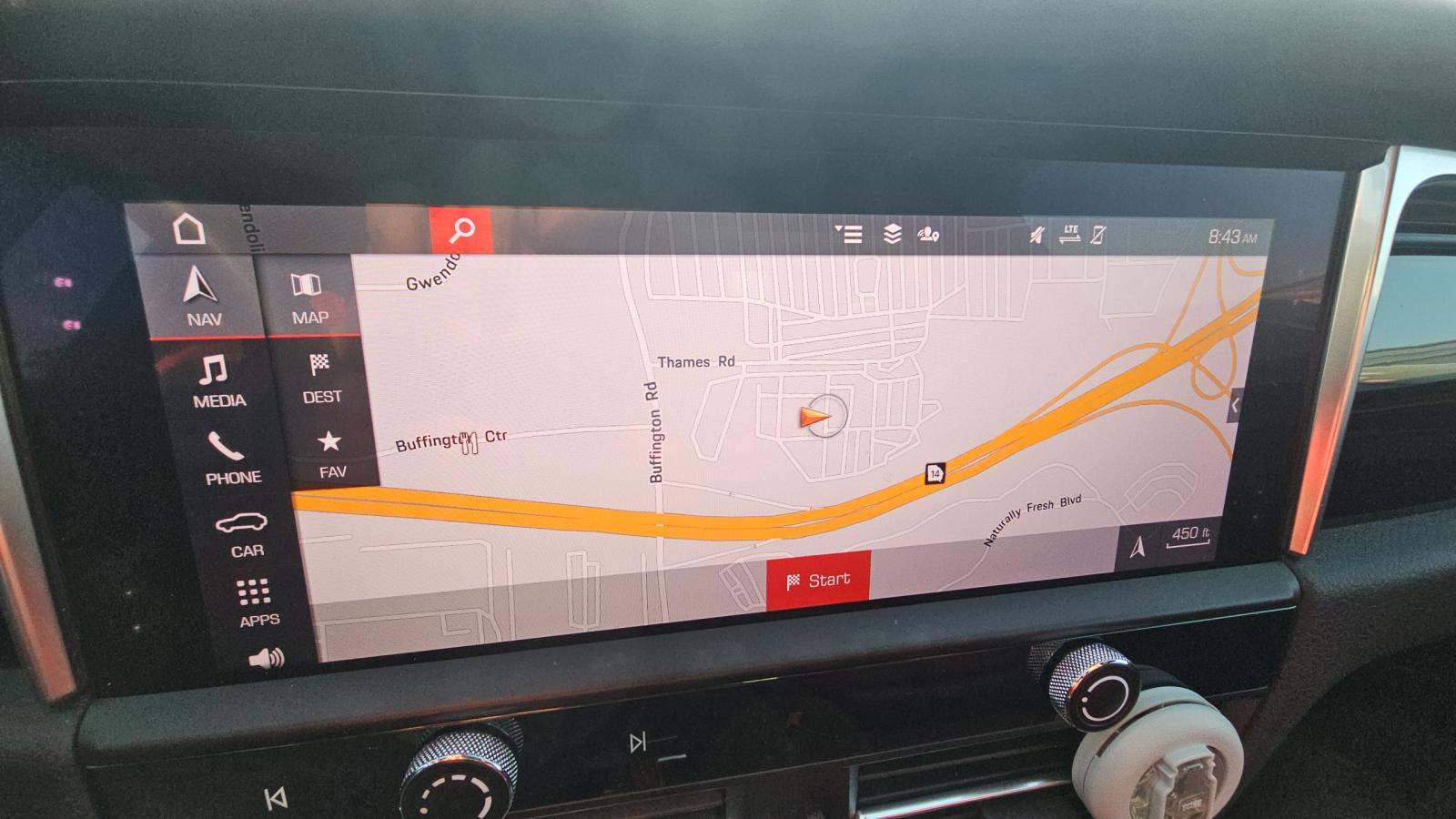 2022 Porsche Macan Base AWD