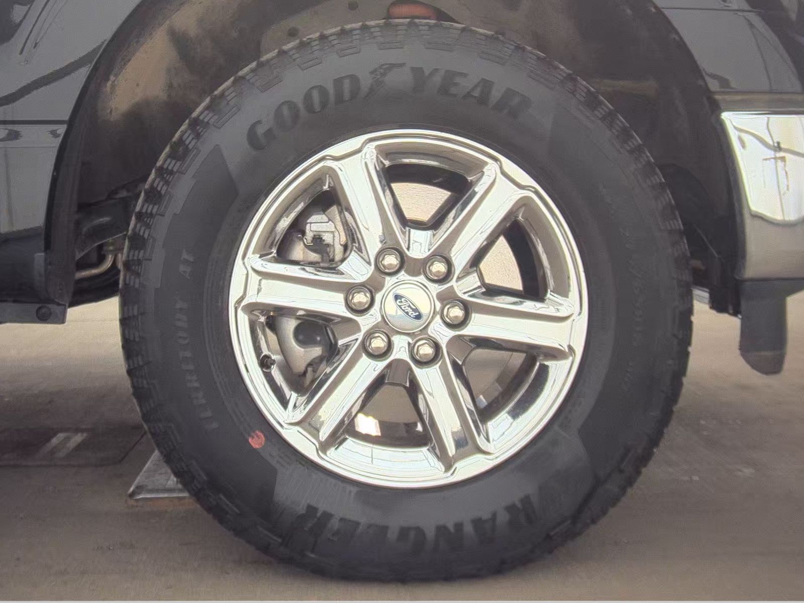 2025 Ford F-150 Hybrid XLT AWD