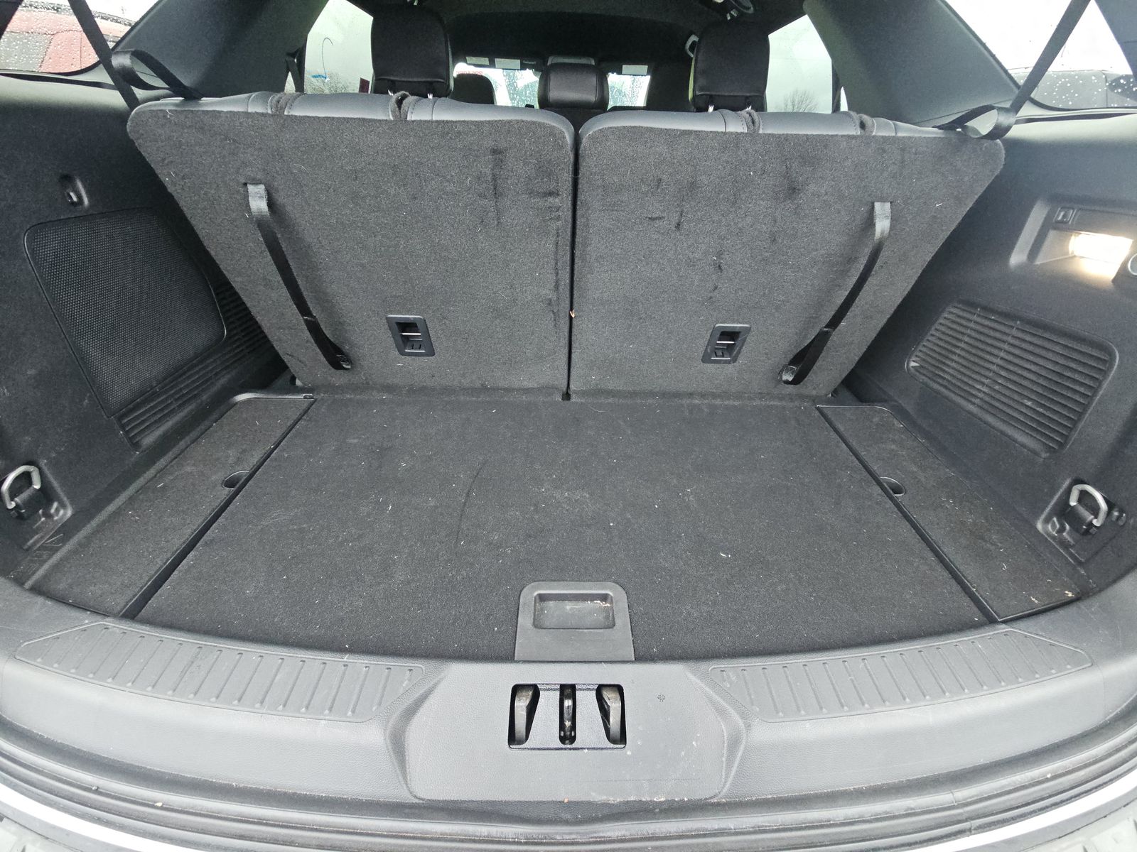 2025 Ford Explorer ST-Line AWD