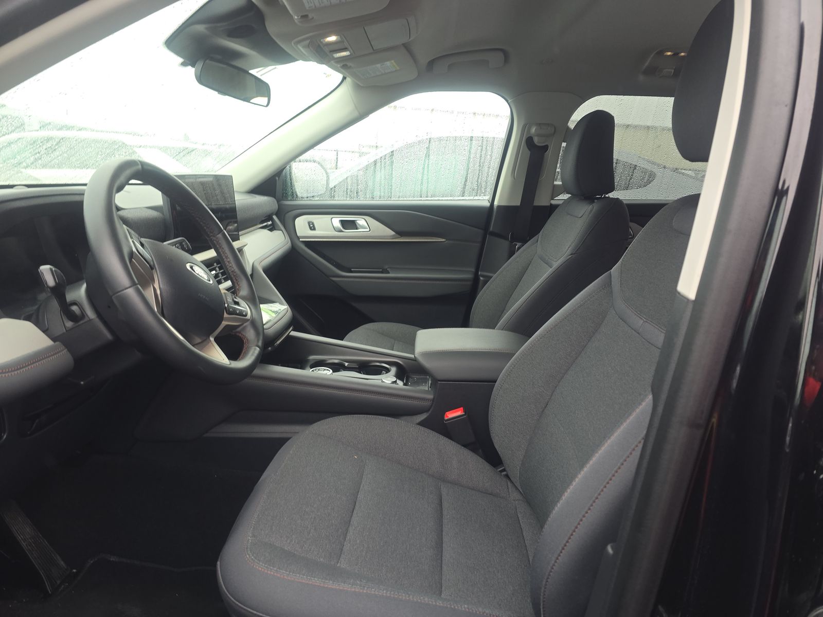 2025 Ford Explorer Active AWD