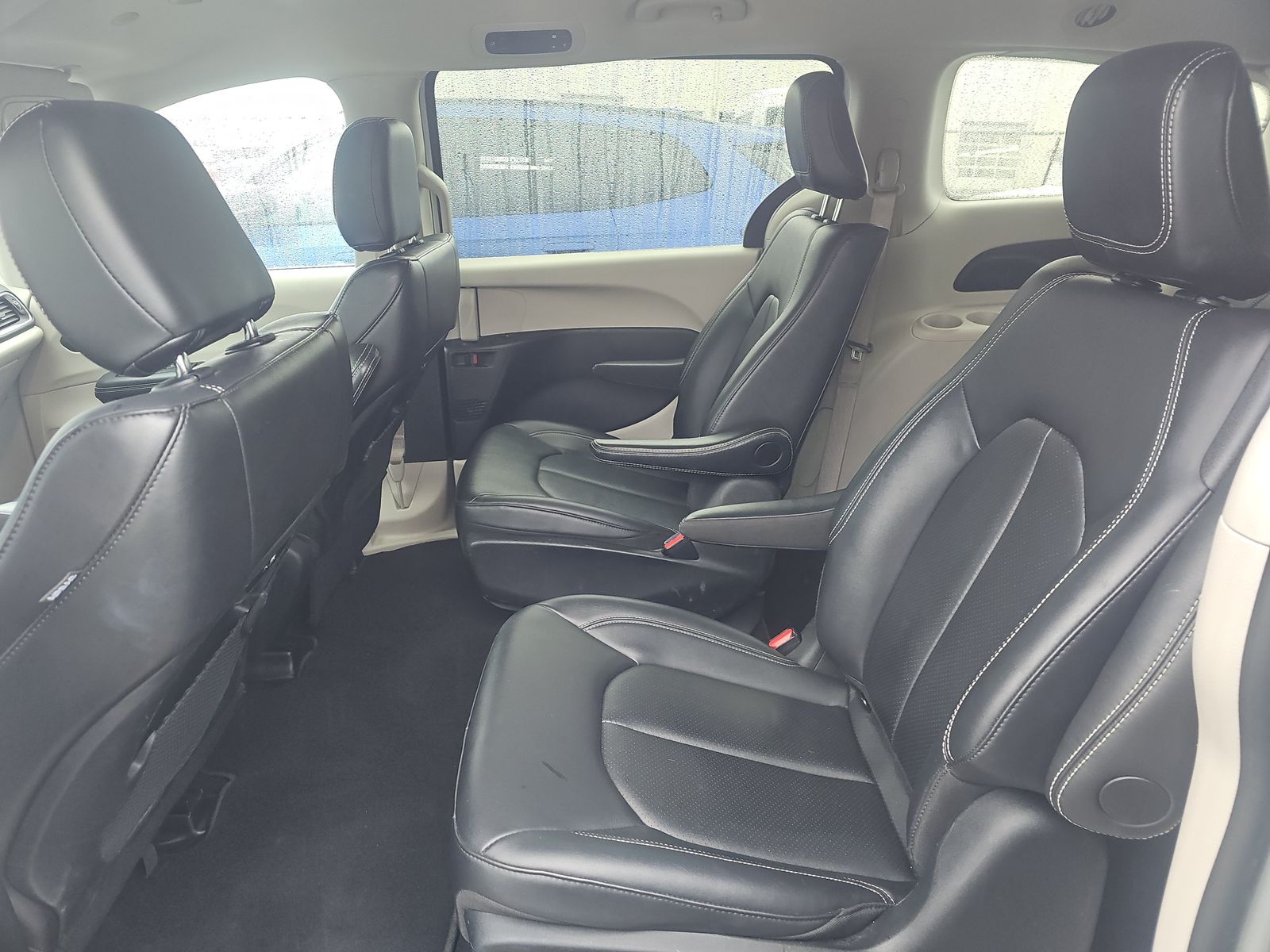 2024 Chrysler Pacifica Hybrid Select FWD