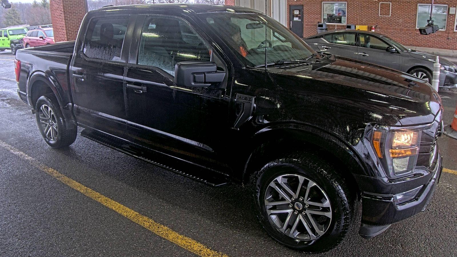 2023 Ford F-150 XL AWD