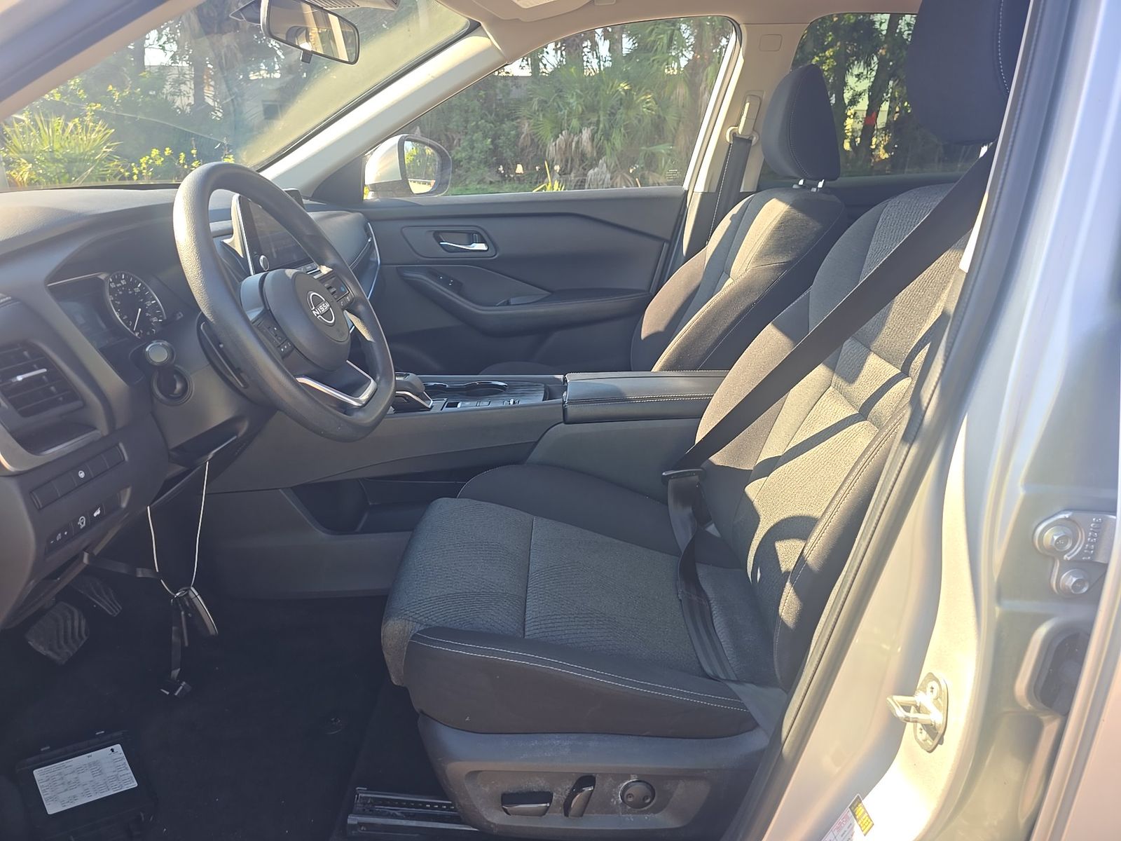 2024 Nissan Rogue SV FWD