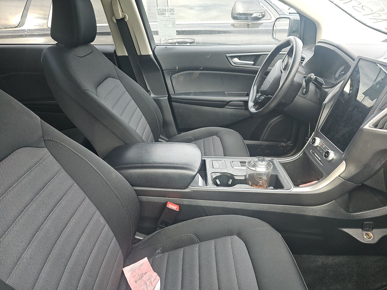 2022 Ford Edge SE AWD